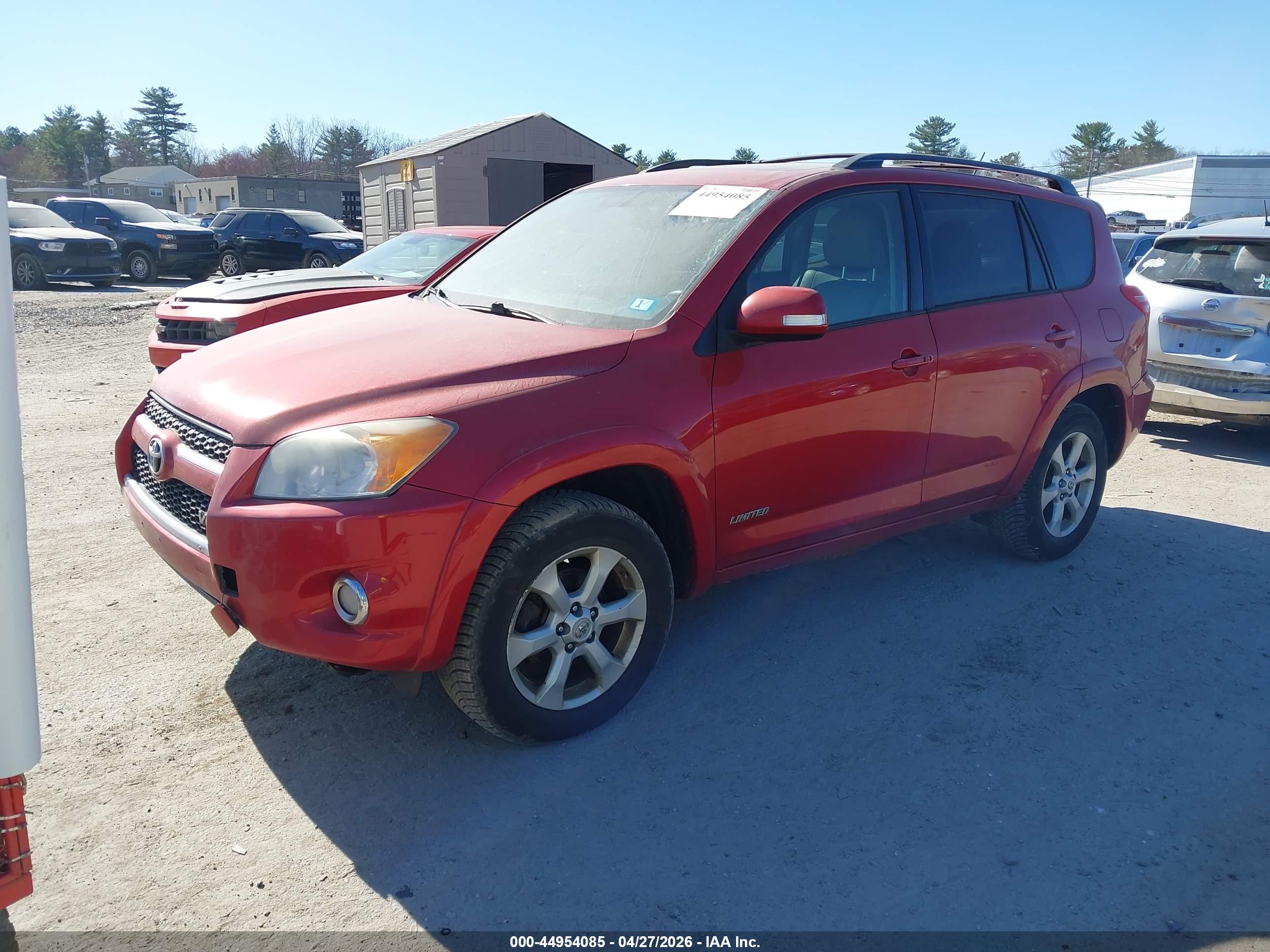 TOYOTA RAV4 image 2