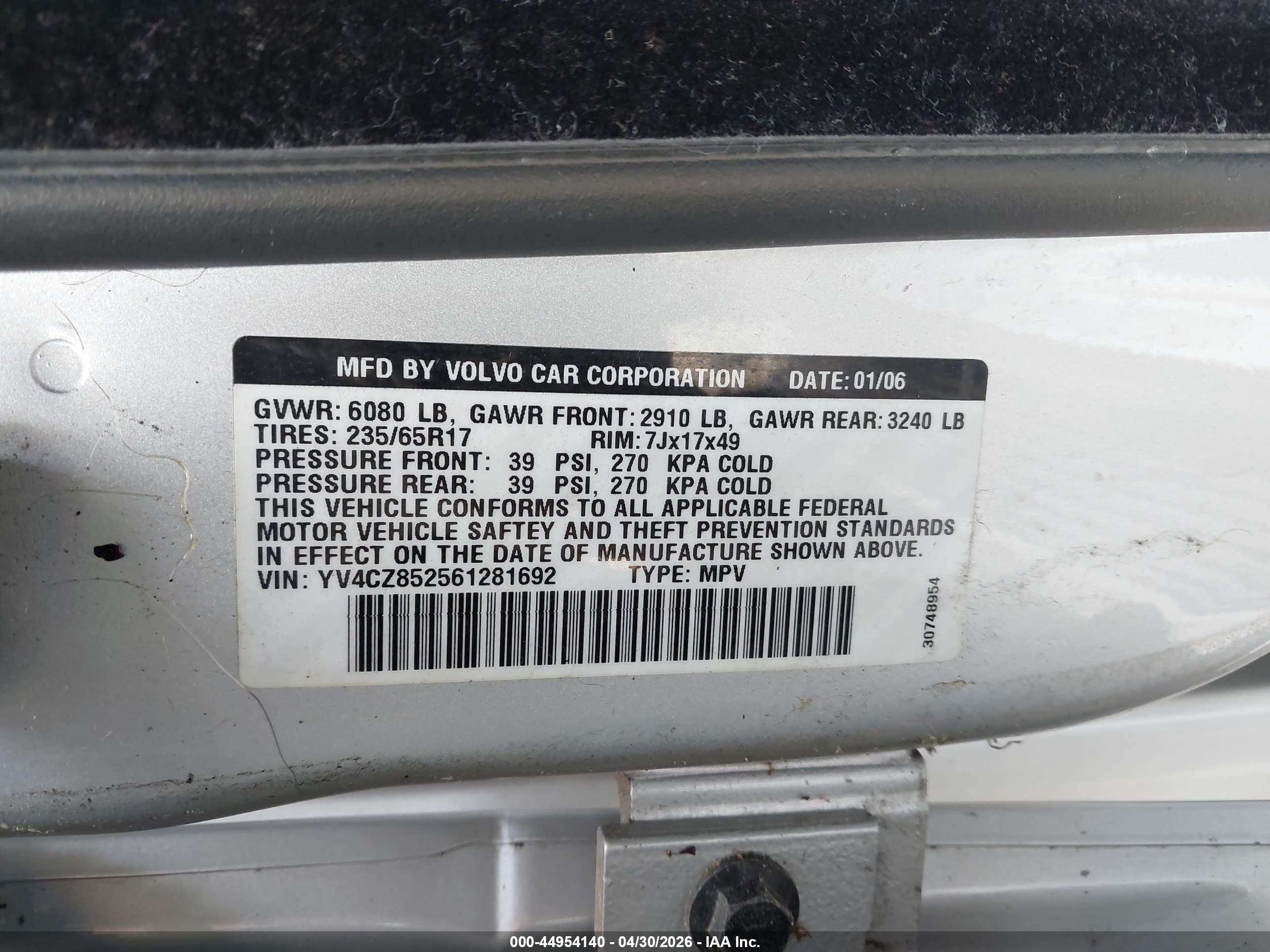 VOLVO XC90 image 9