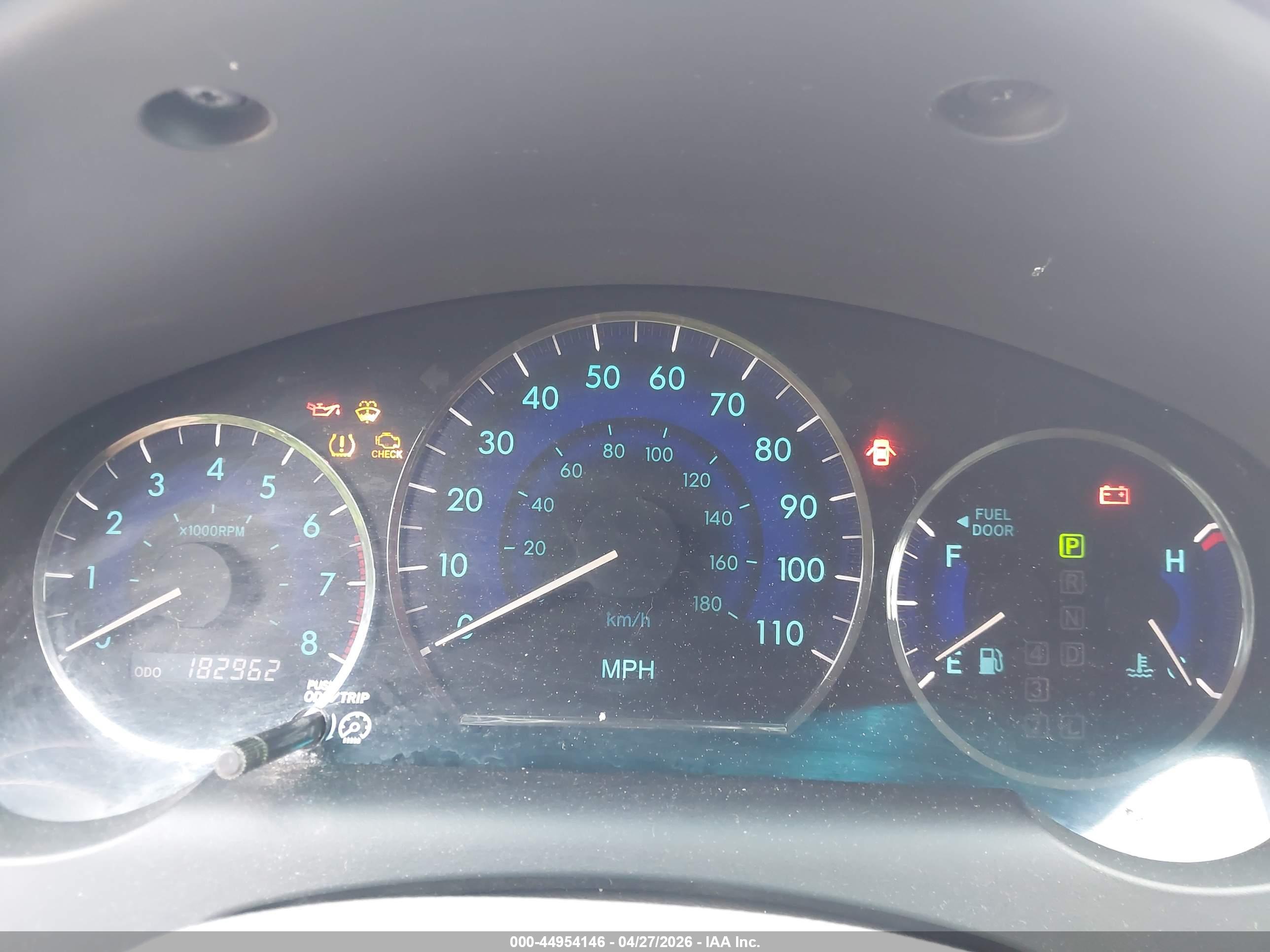 TOYOTA SIENNA image 7