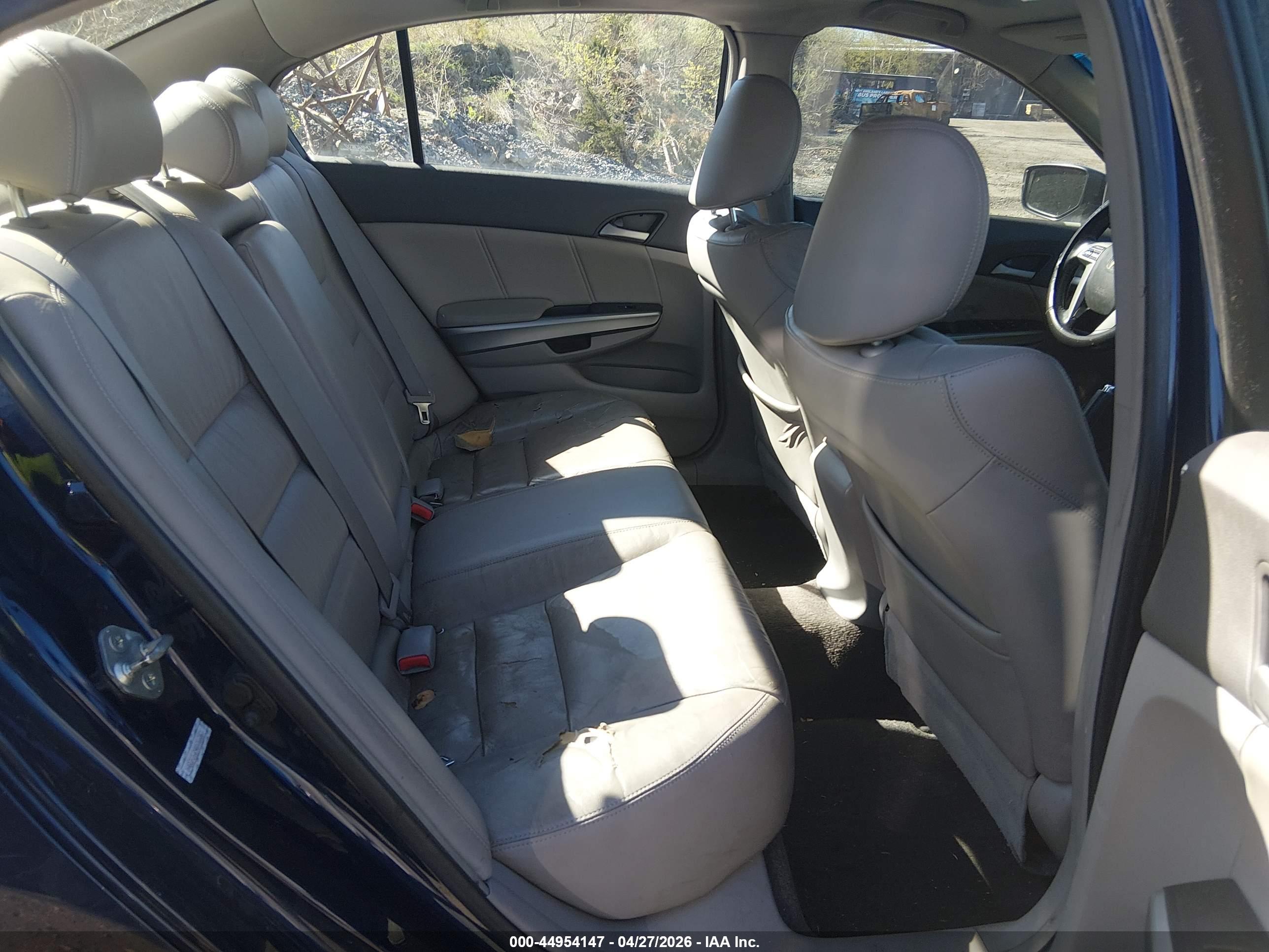 HONDA ACCORD image 8