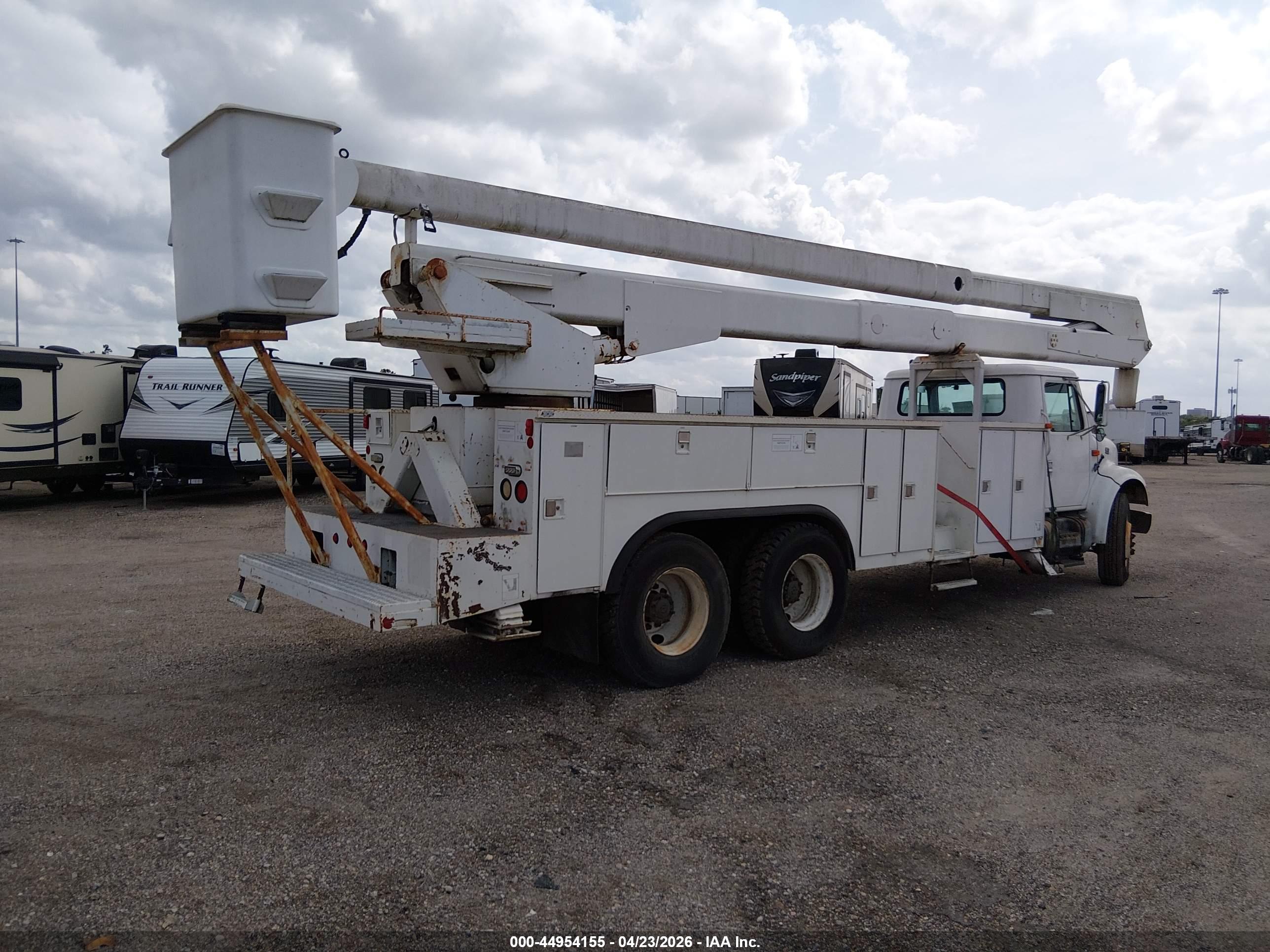 INTERNATIONAL 4000 image 4
