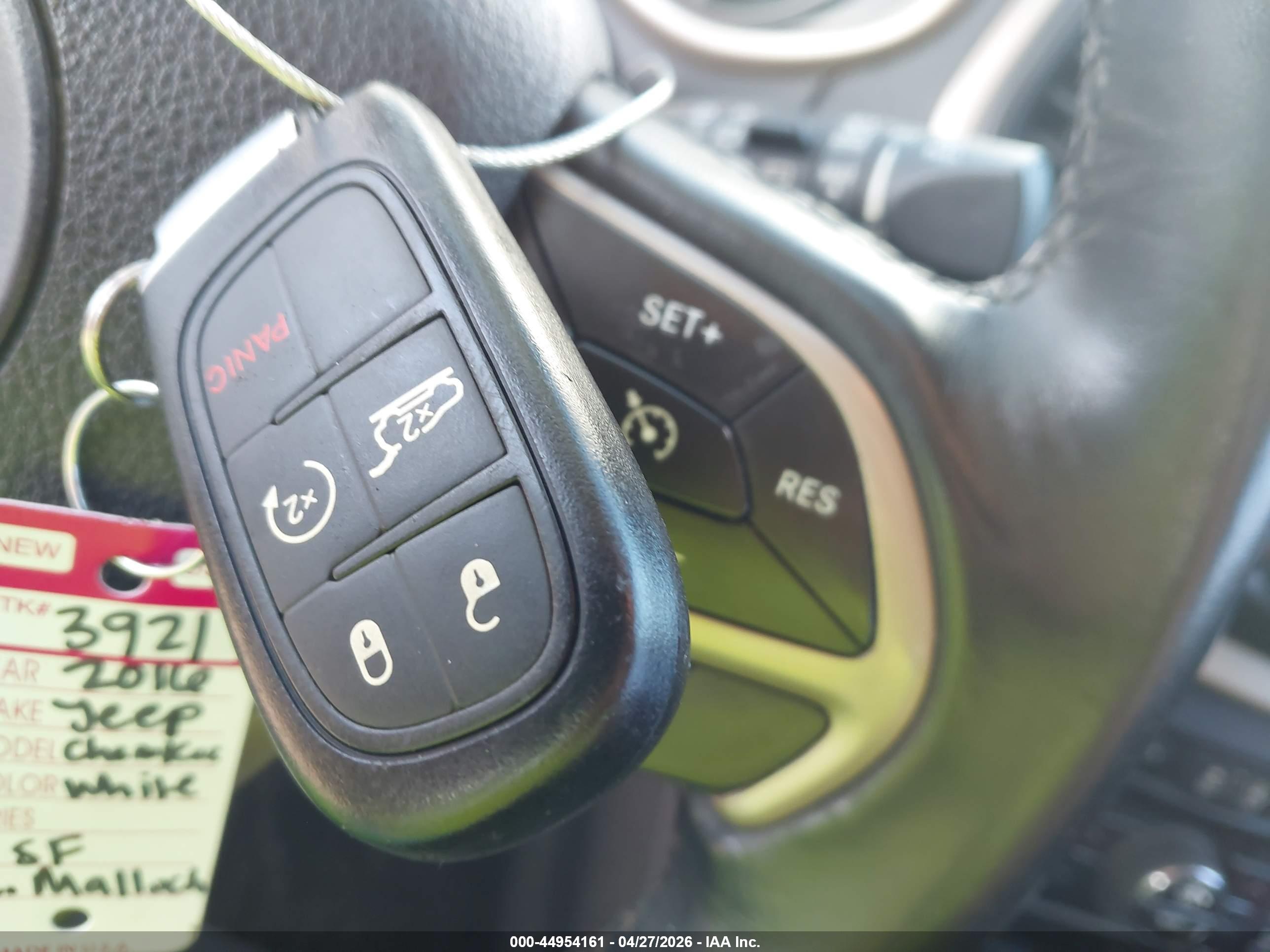 JEEP CHEROKEE image 11