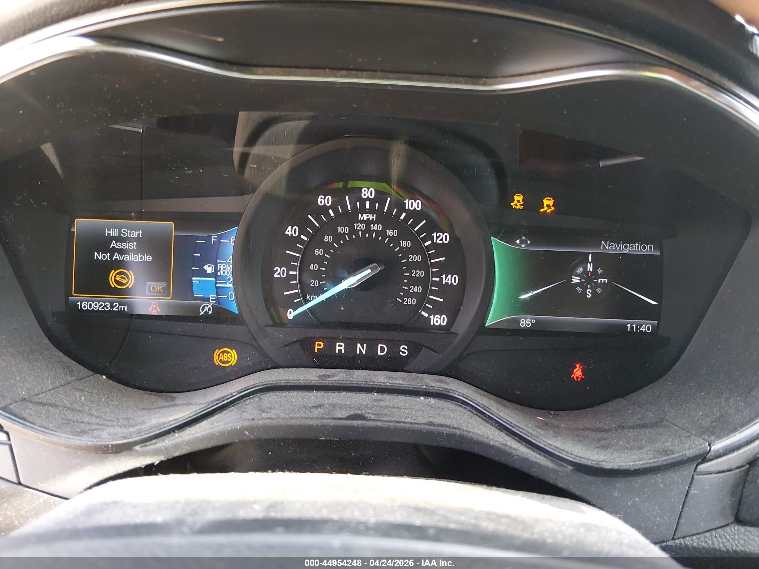 FORD FUSION image 7