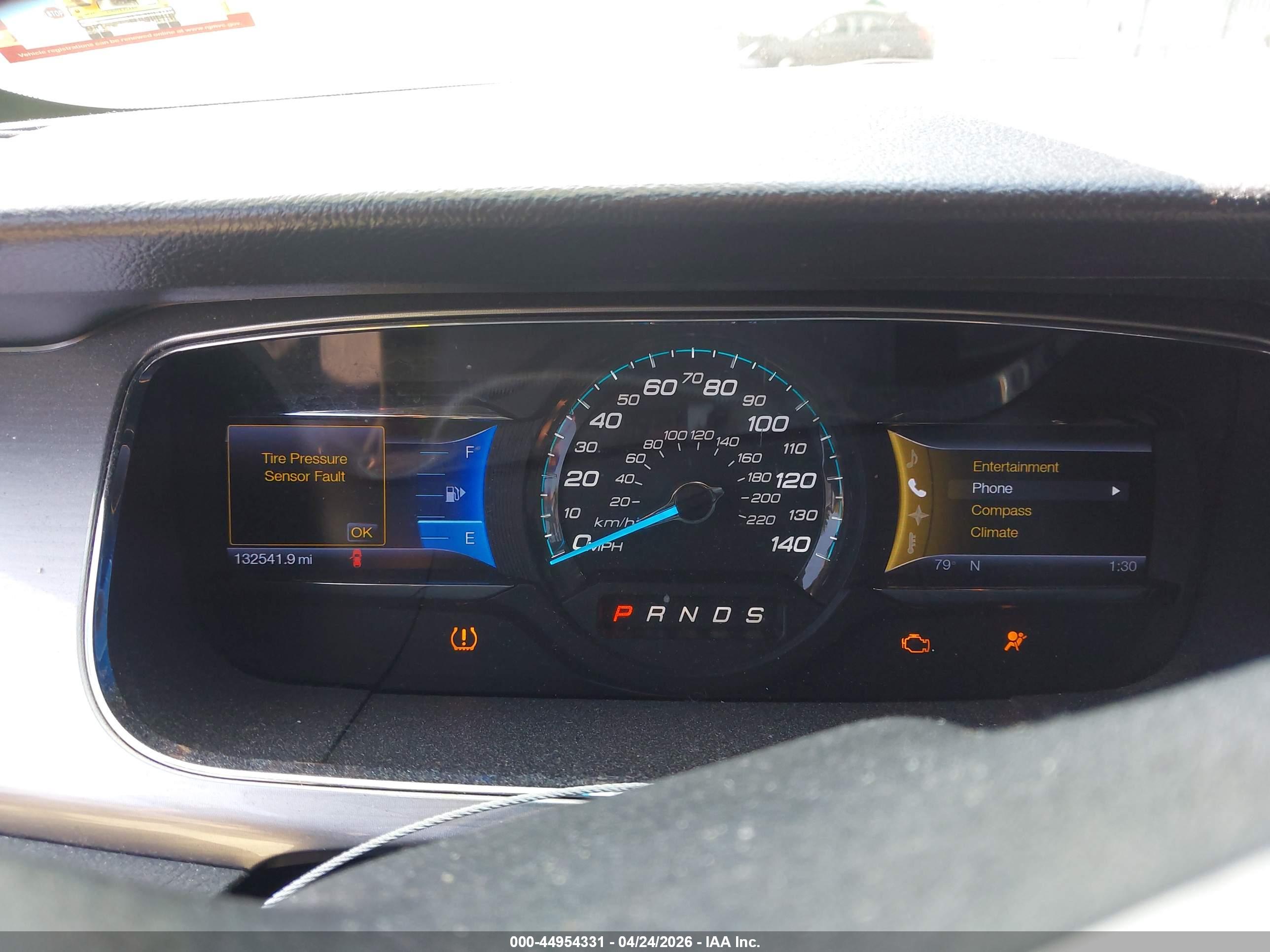 FORD TAURUS image 7