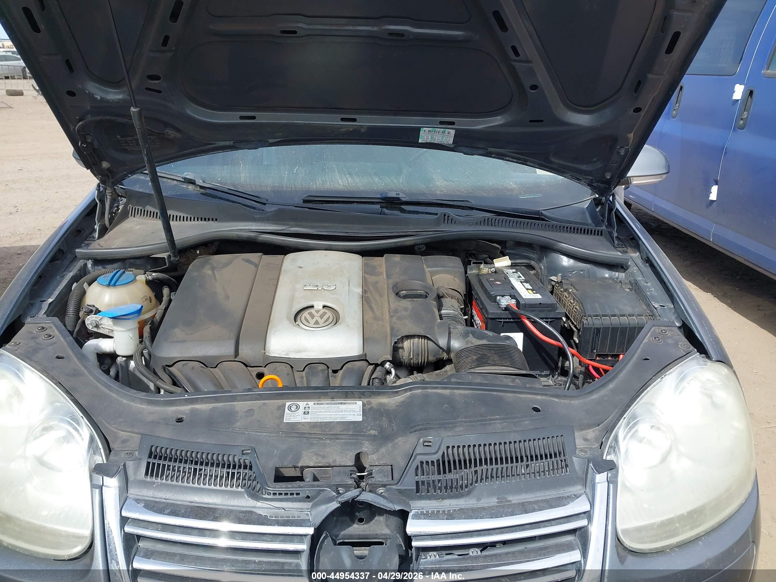 VOLKSWAGEN JETTA image 10