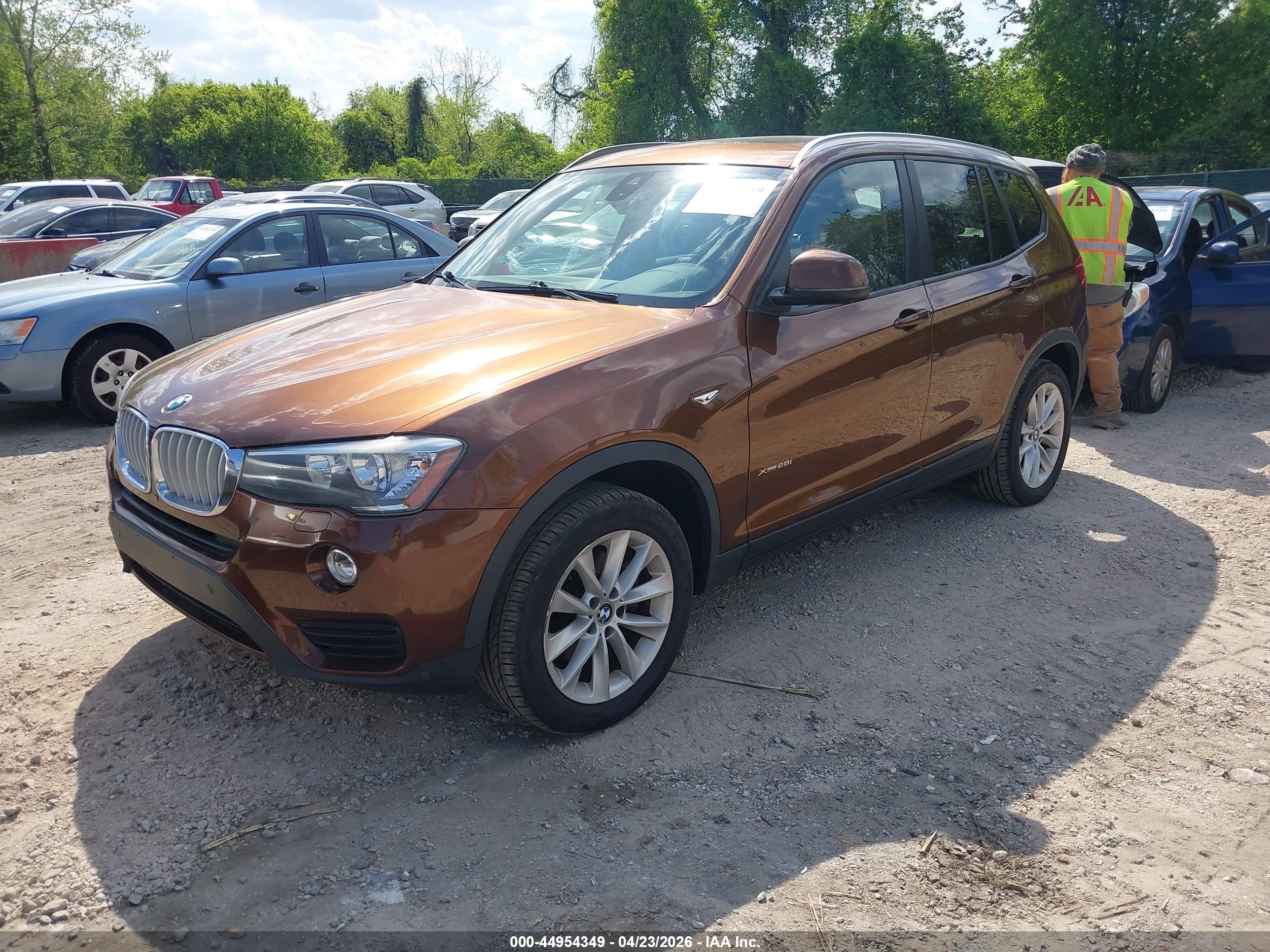 BMW X3 image 2