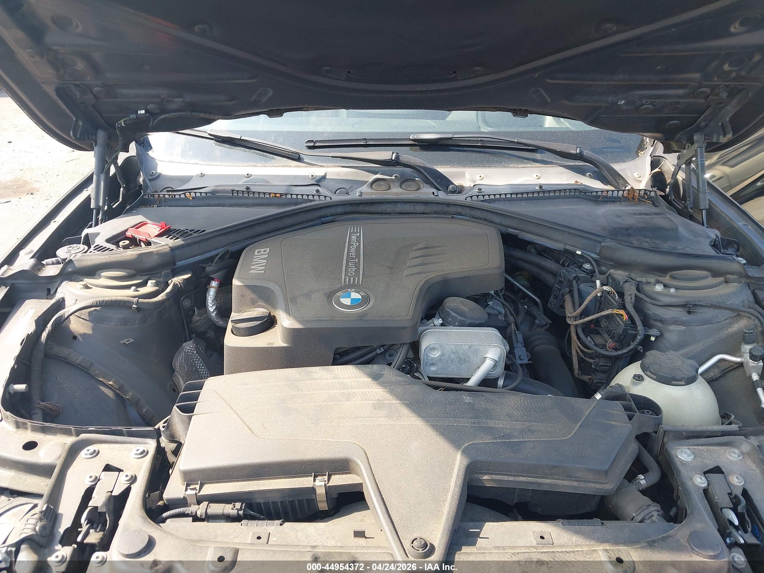 BMW 328I image 10