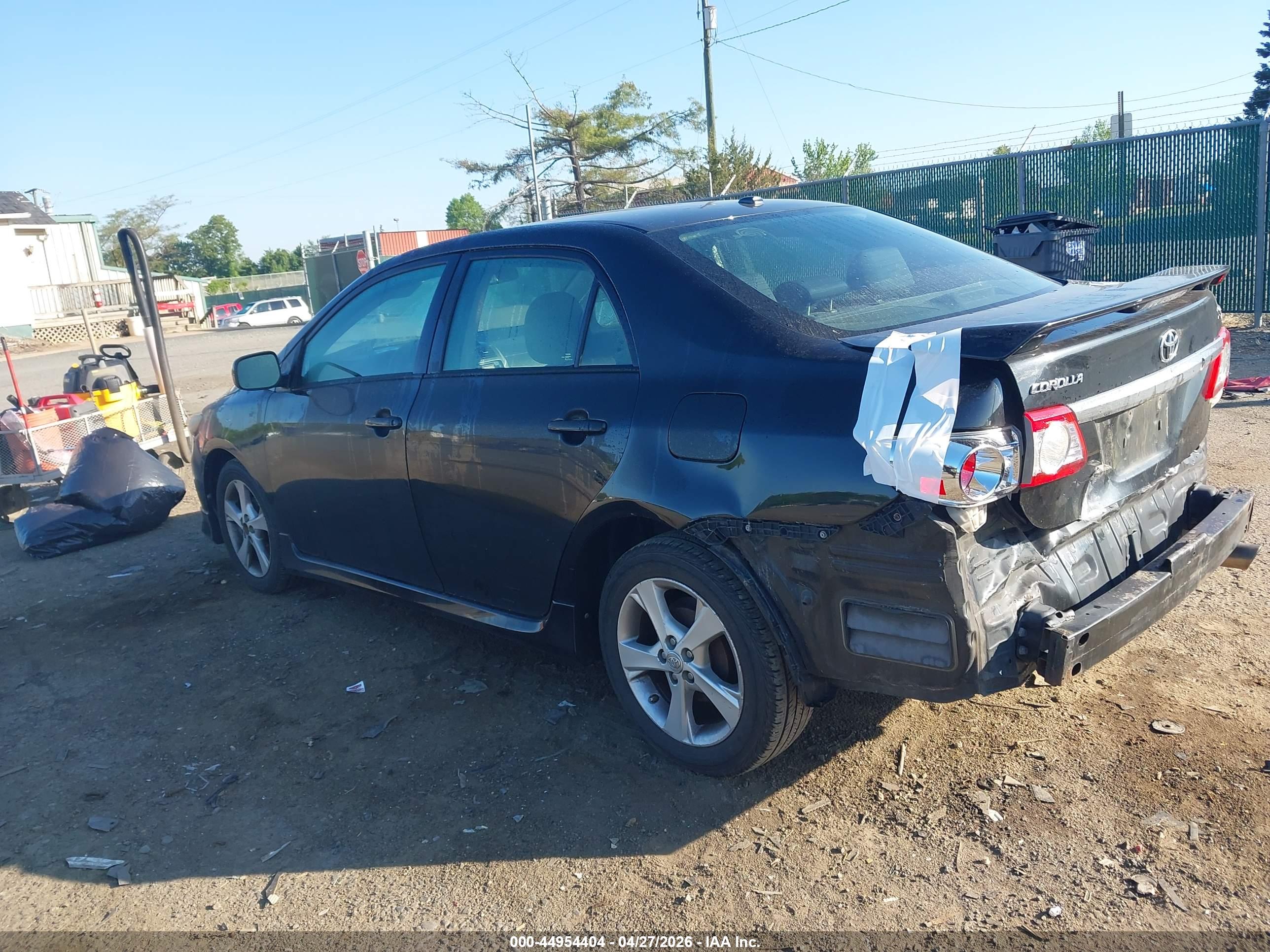TOYOTA COROLLA image 3