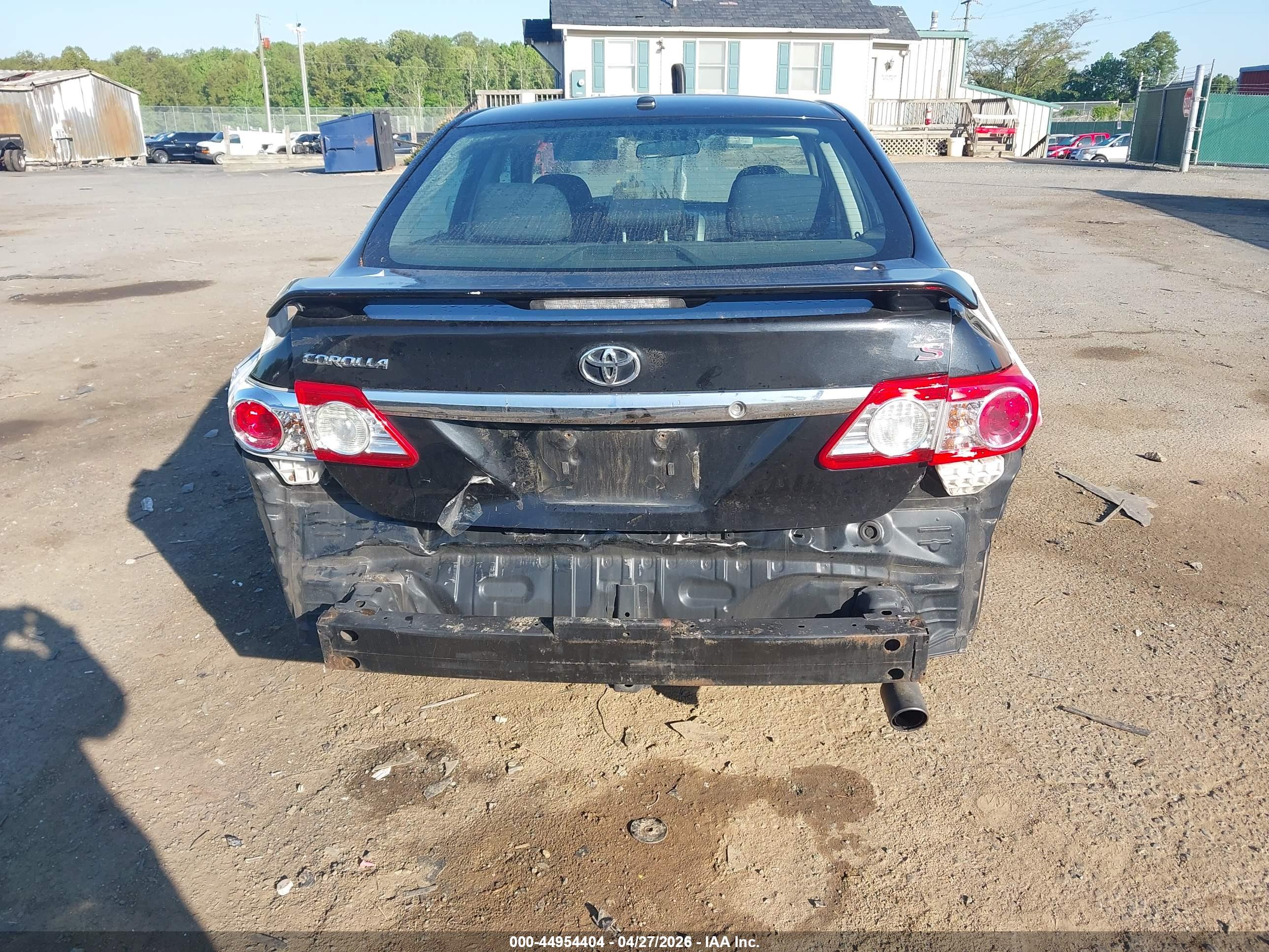 TOYOTA COROLLA image 6
