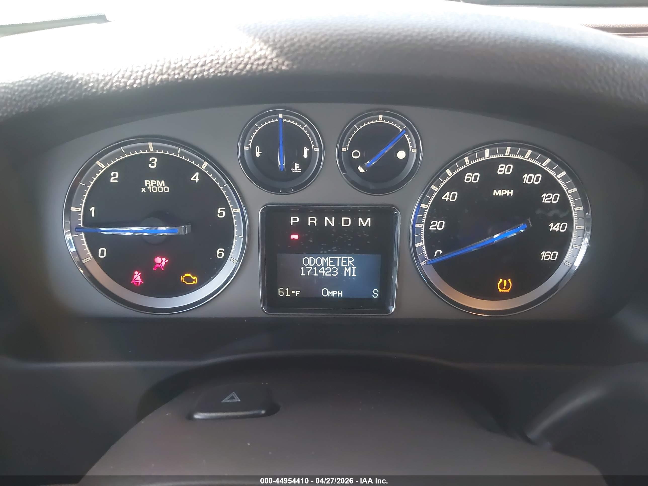 CADILLAC ESCALADE image 7