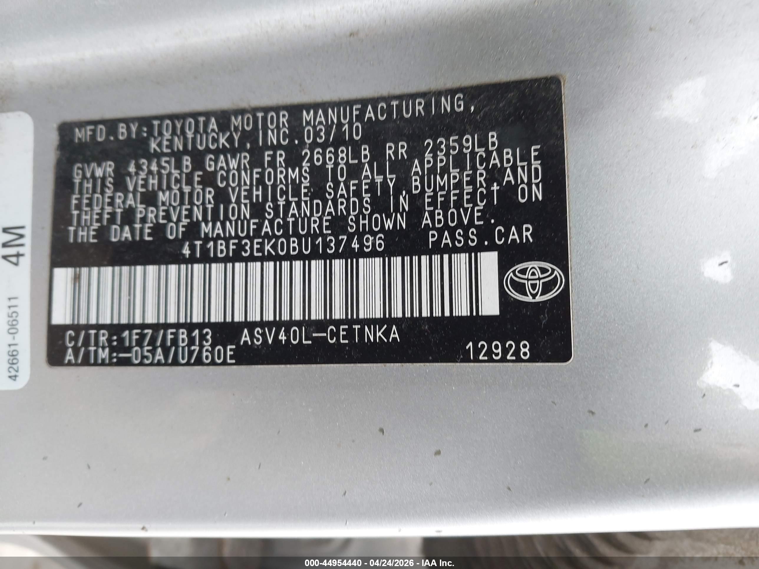 TOYOTA CAMRY image 9