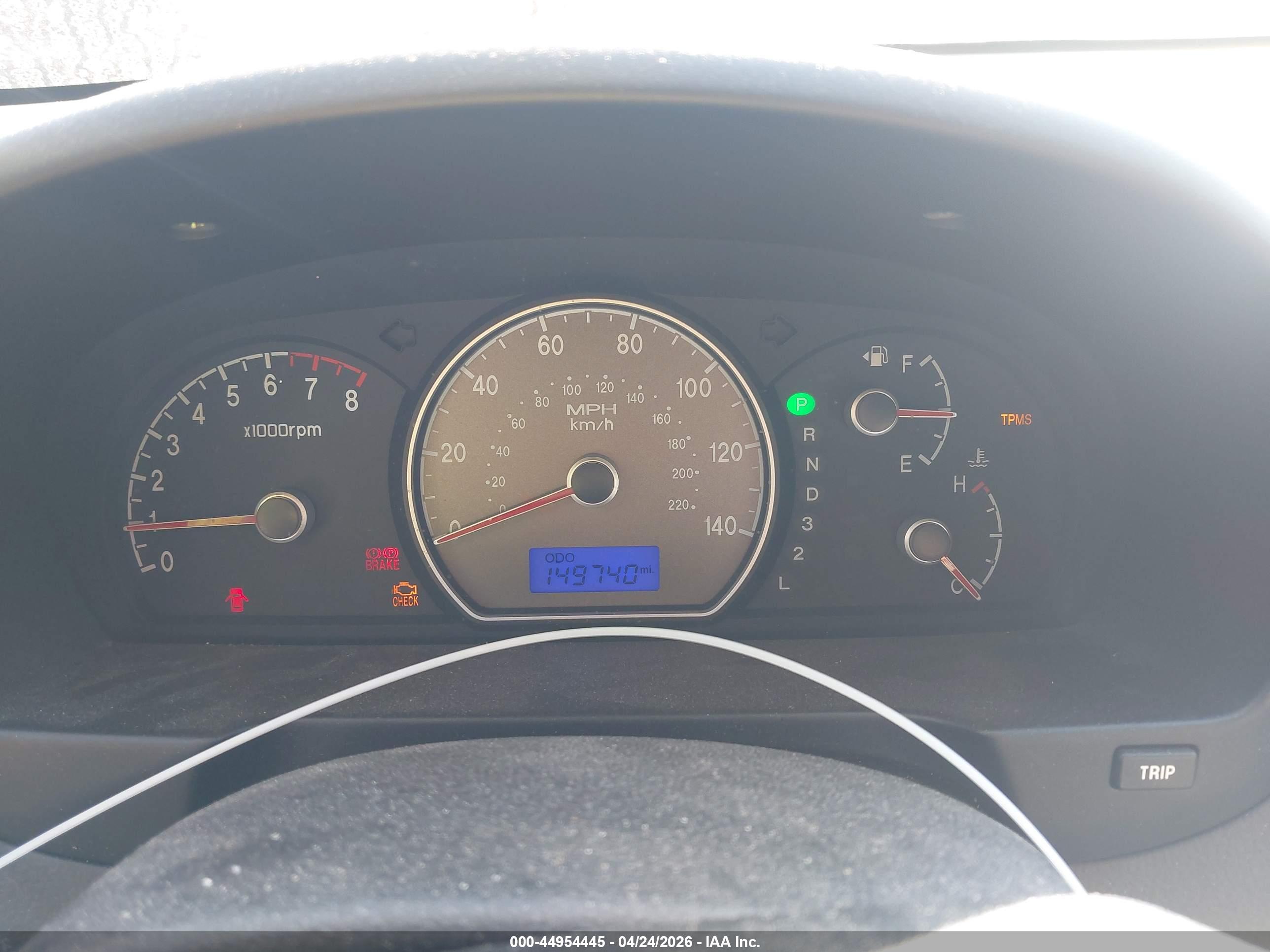 HYUNDAI ELANTRA image 7