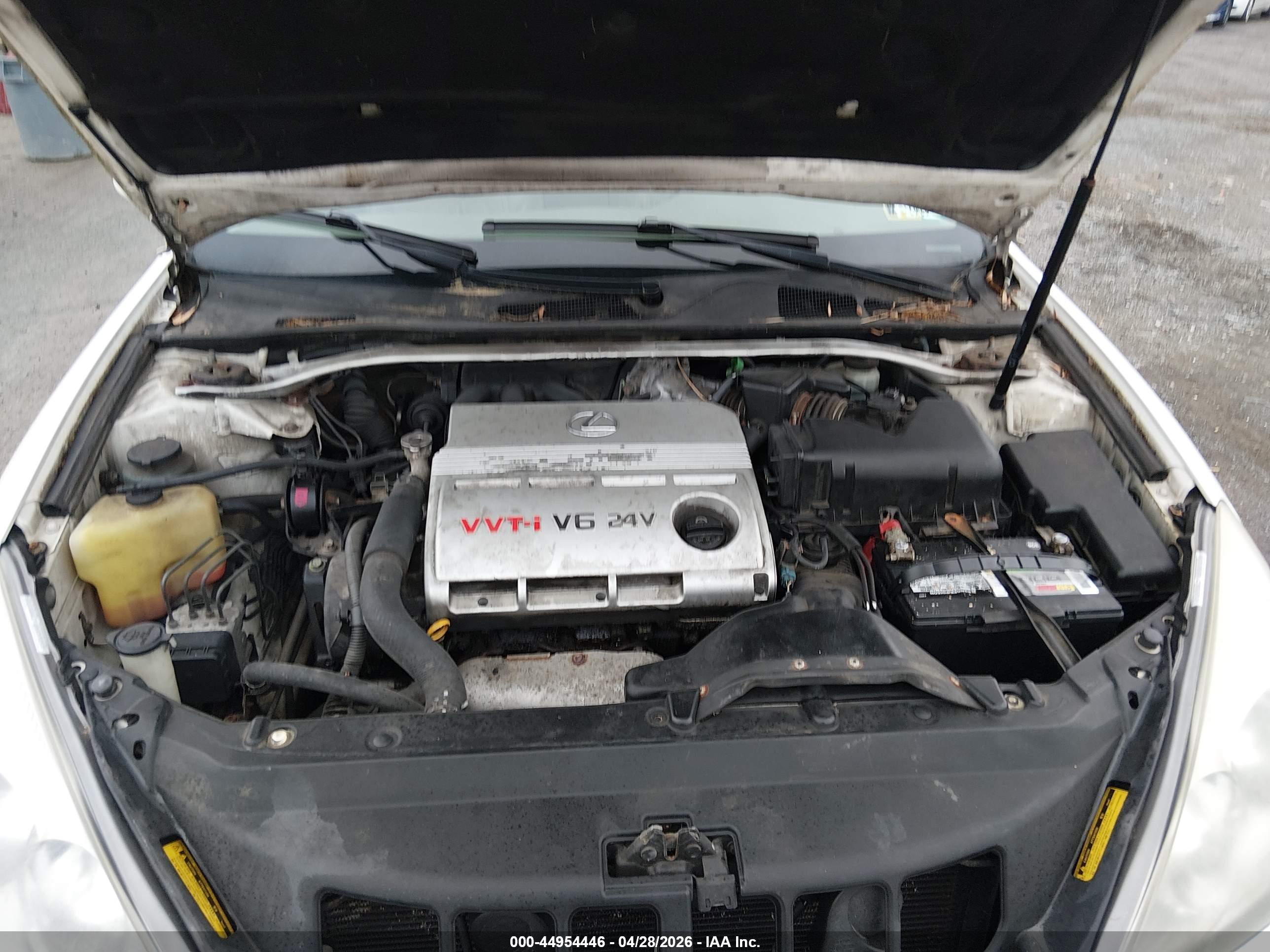 LEXUS ES image 10
