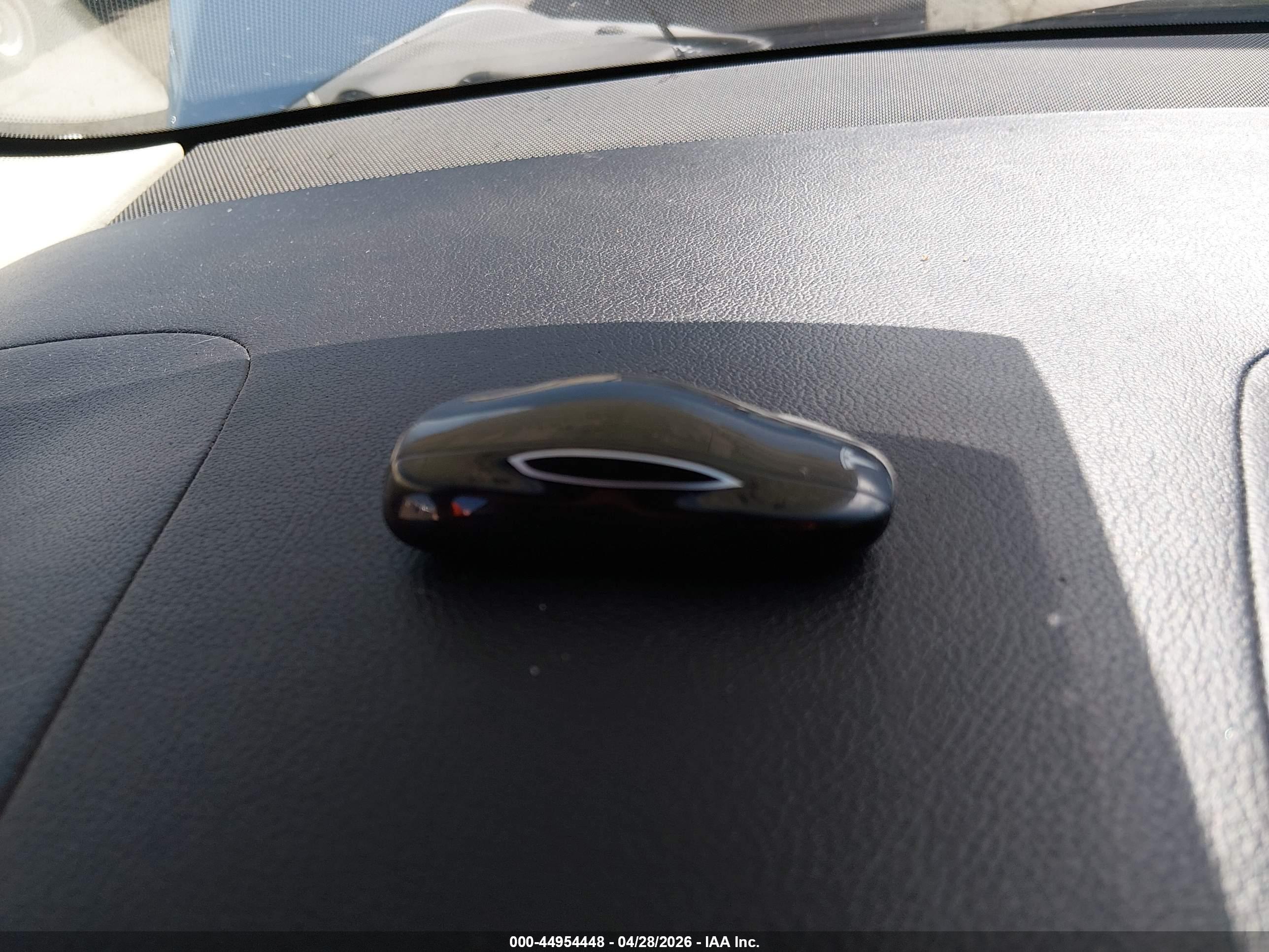 TESLA MODEL image 11