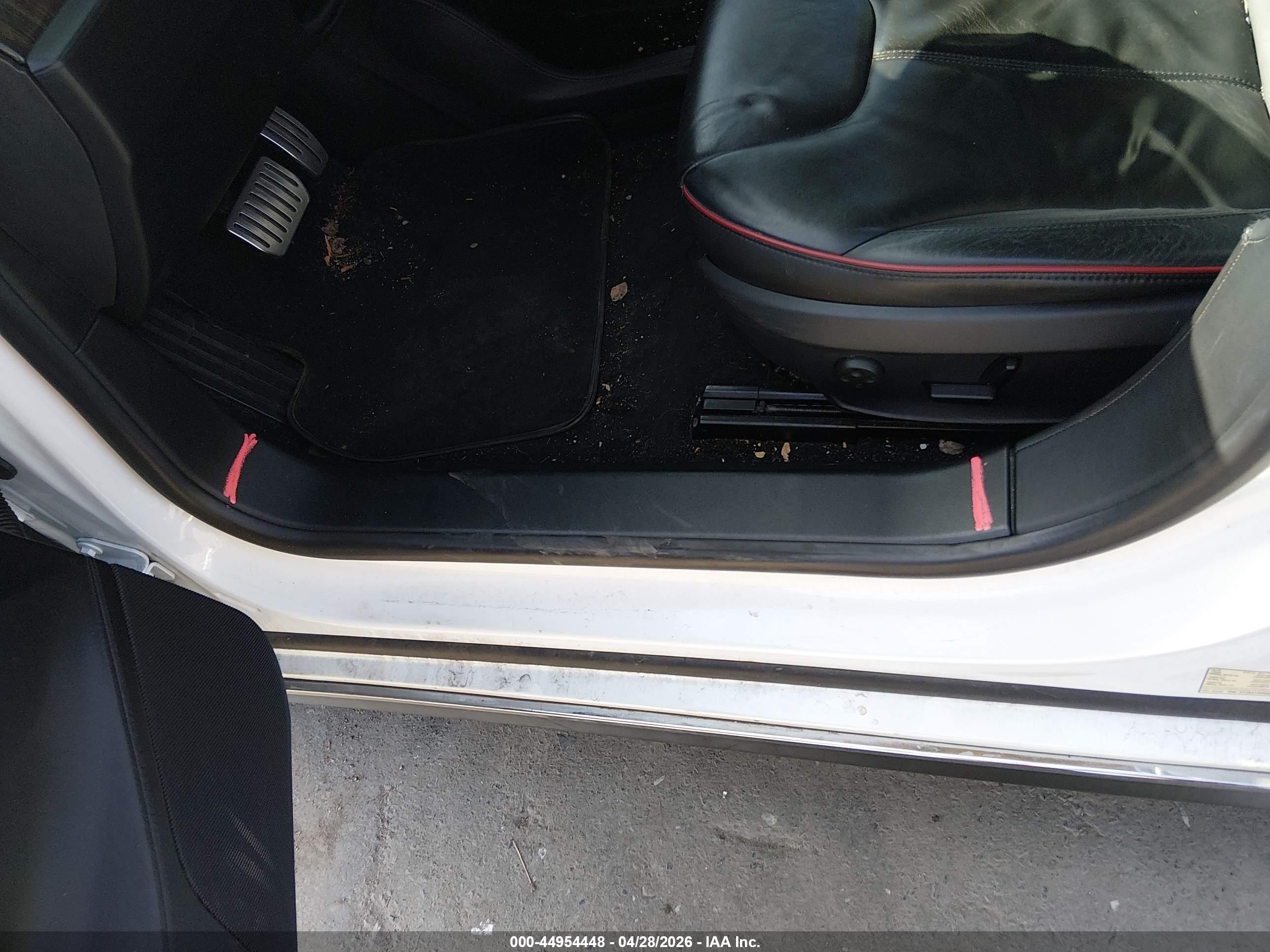 TESLA MODEL image 6