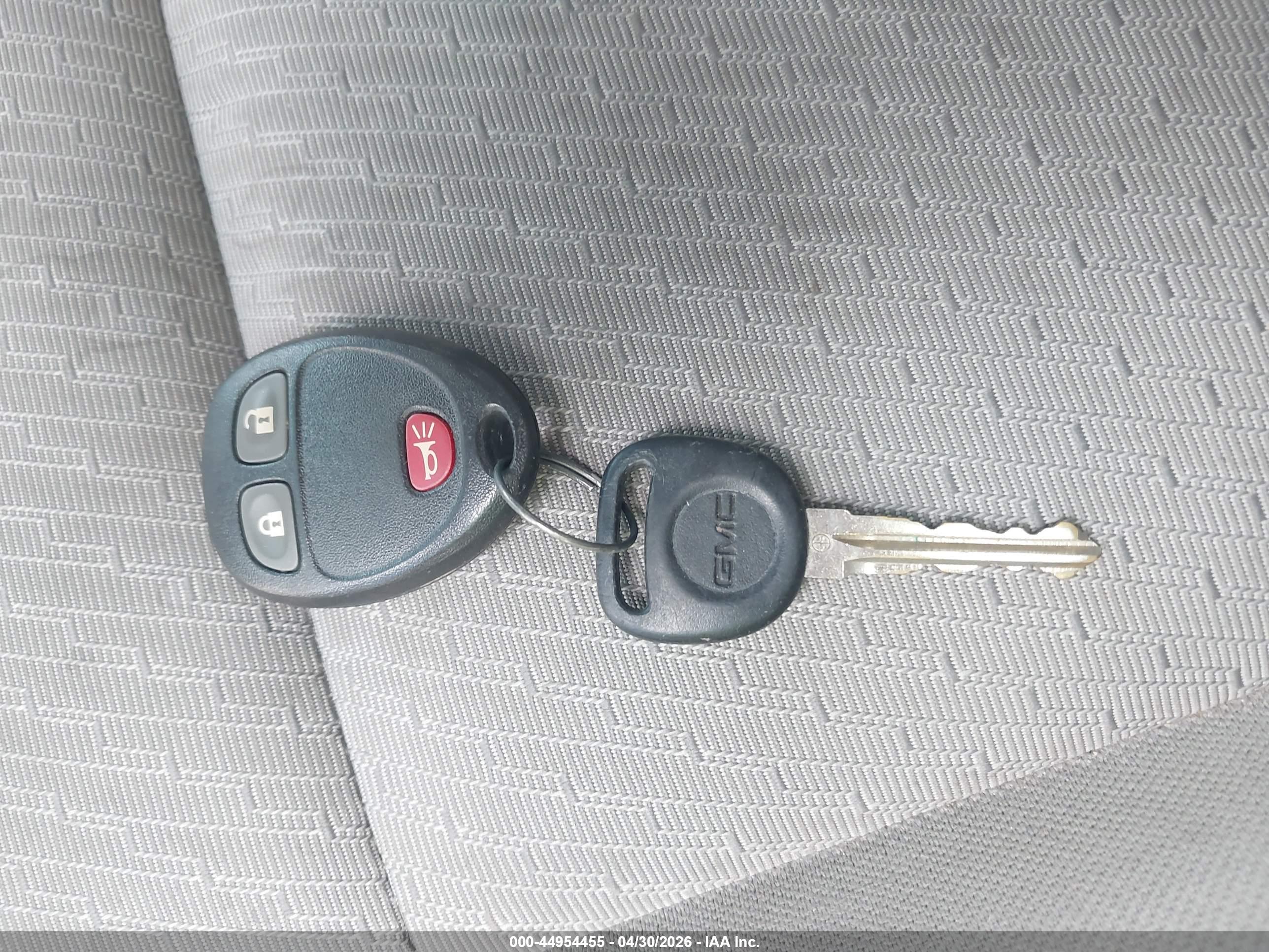 GMC SIERRA image 11