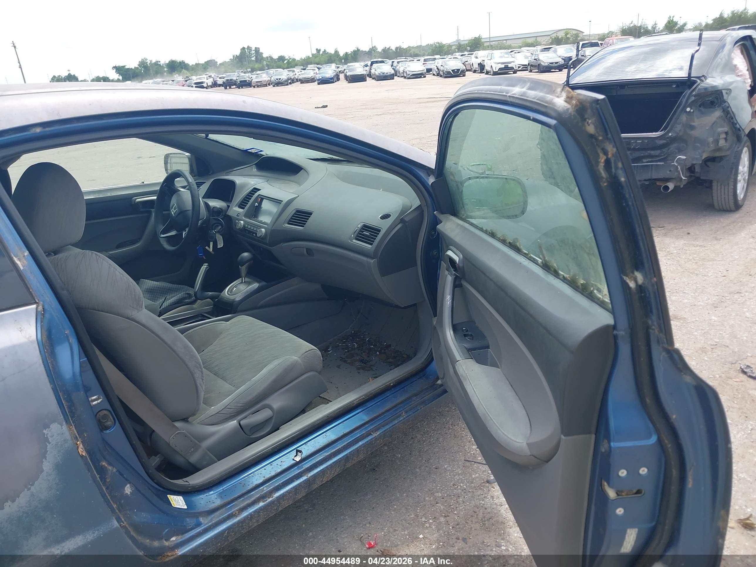 HONDA CIVIC image 5