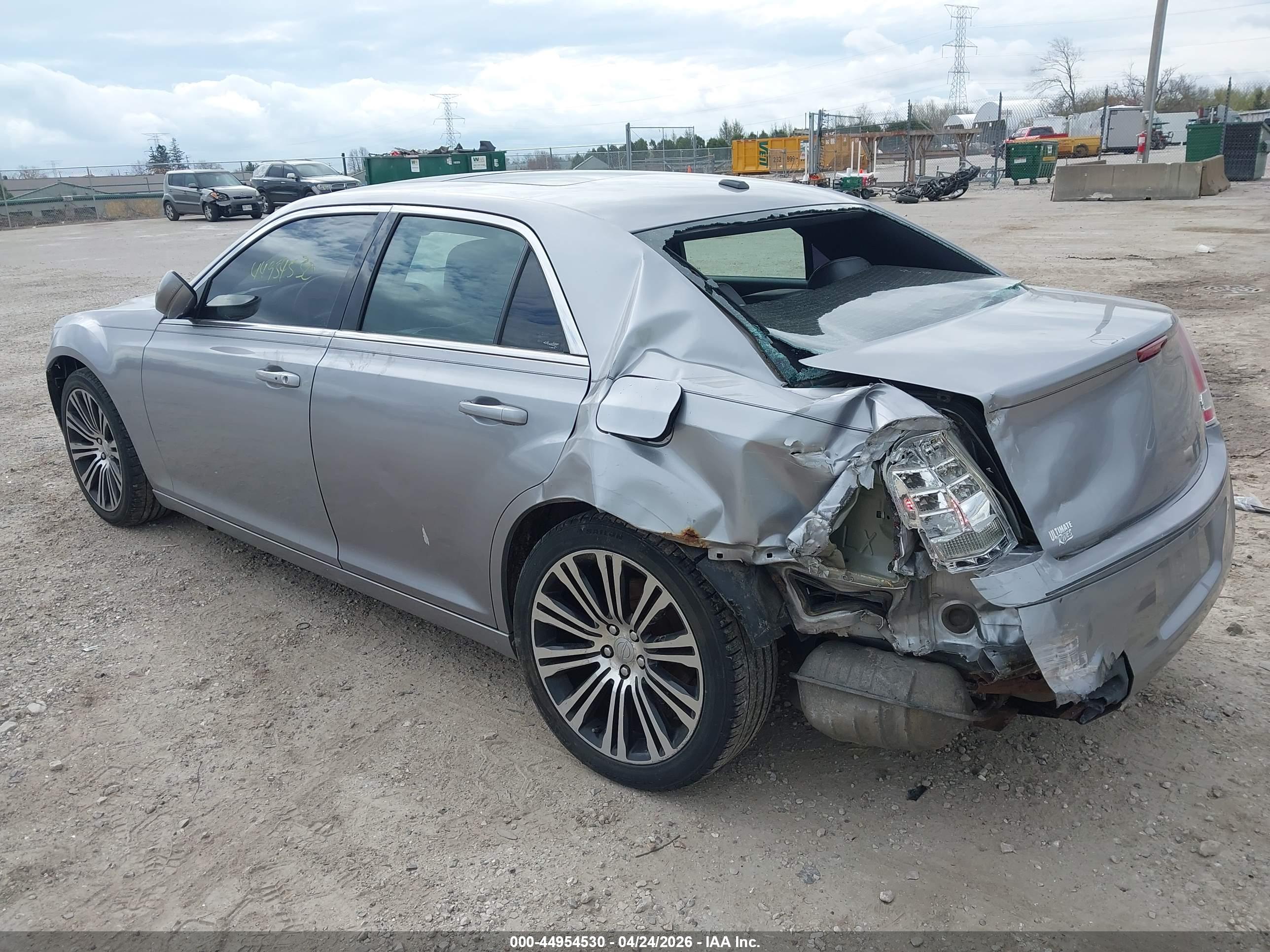CHRYSLER 300 image 3