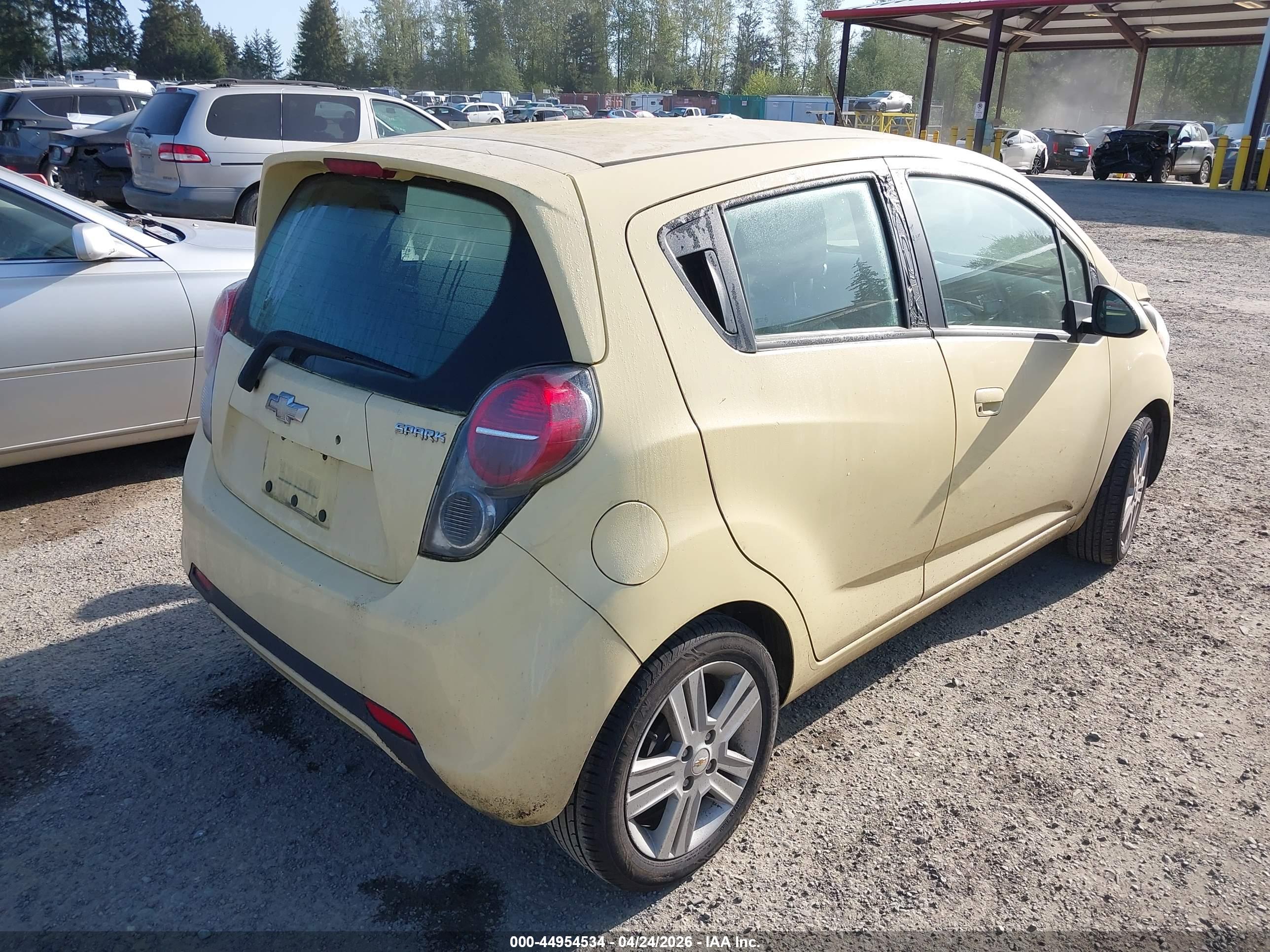 CHEVROLET SPARK image 4