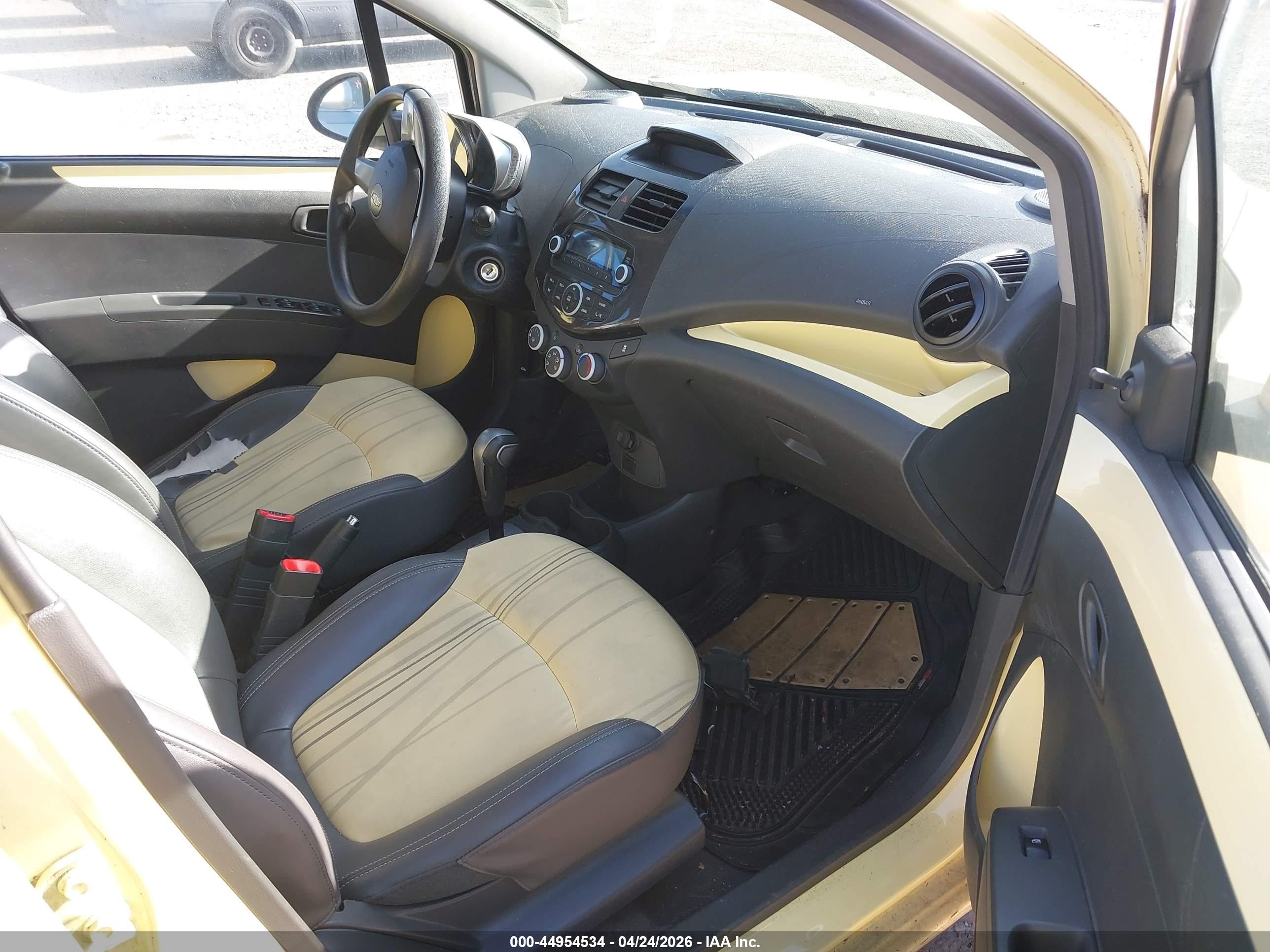 CHEVROLET SPARK image 5