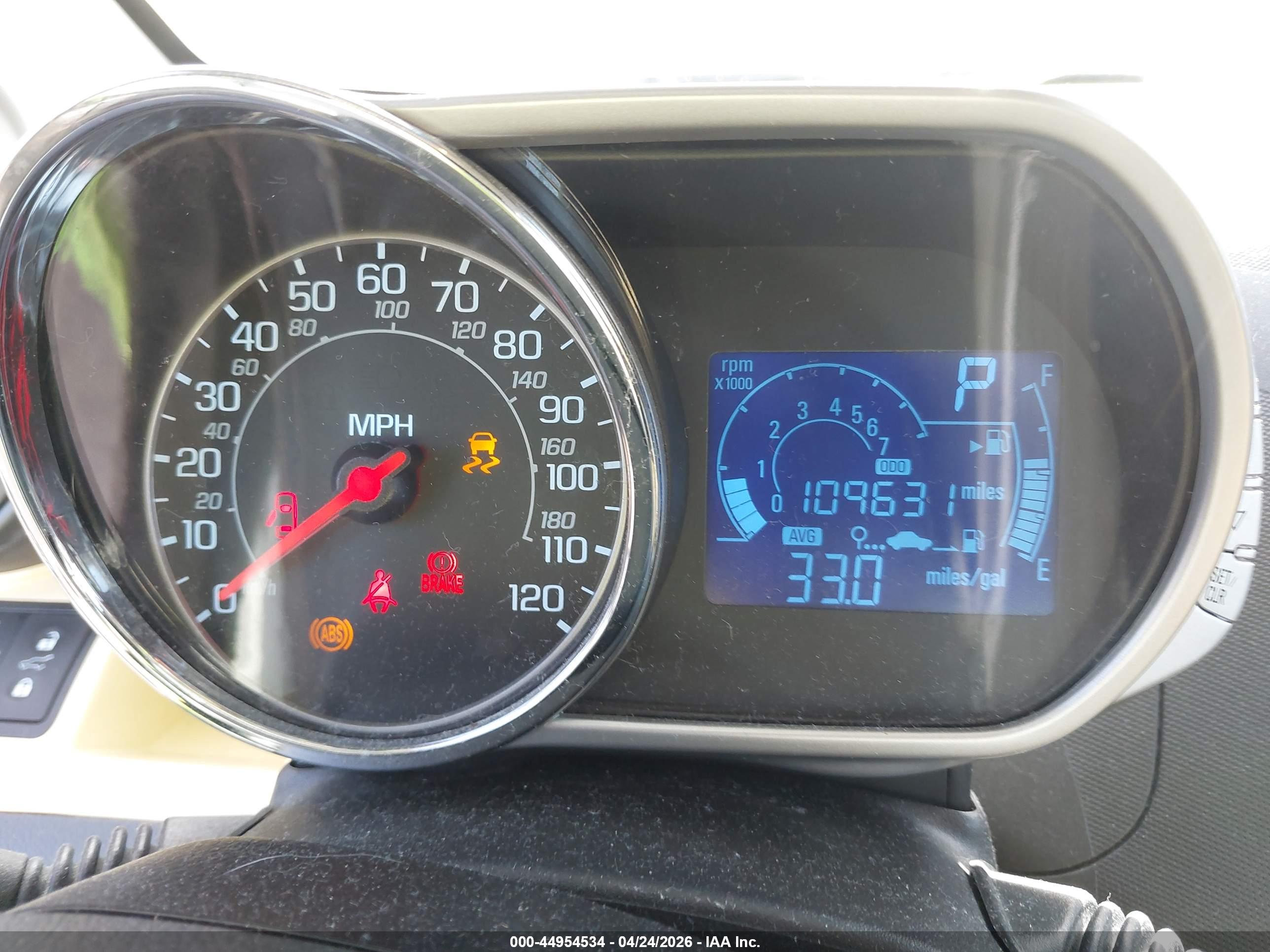 CHEVROLET SPARK image 7