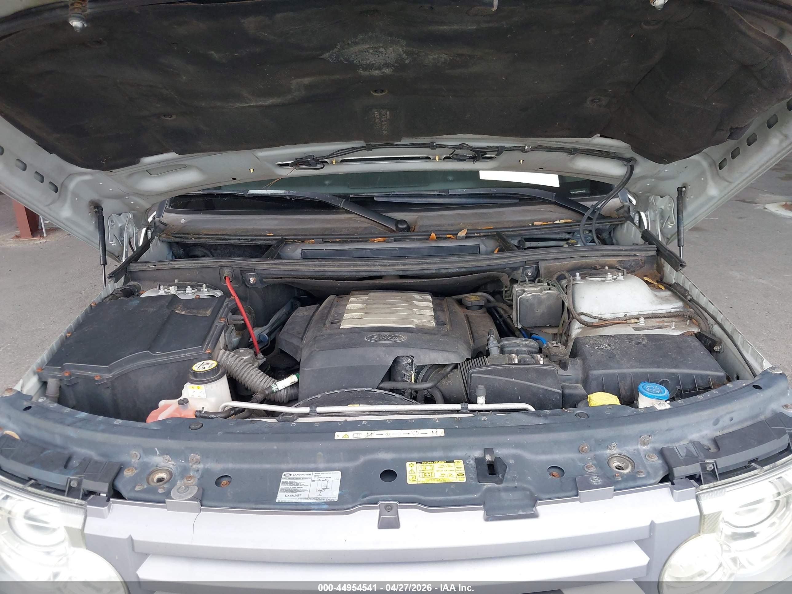 LAND ROVER image 10