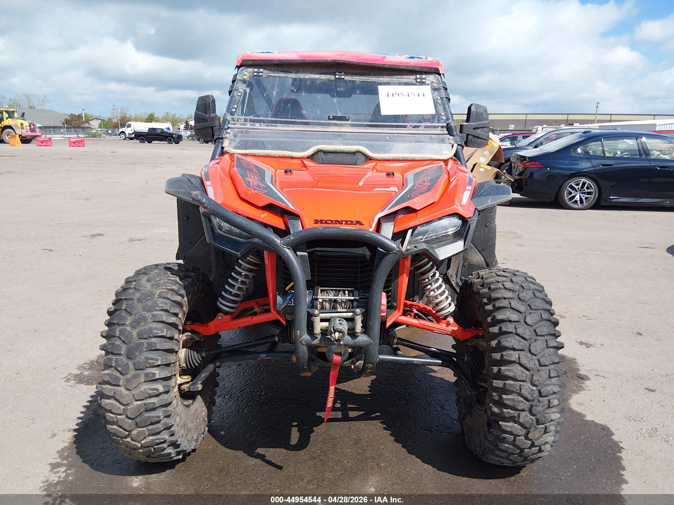HONDA SXS1000 image 5