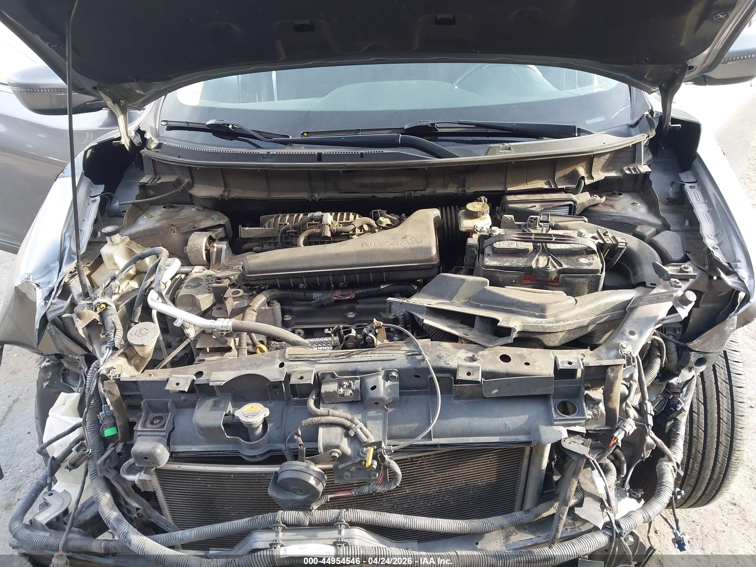 NISSAN ROGUE image 10