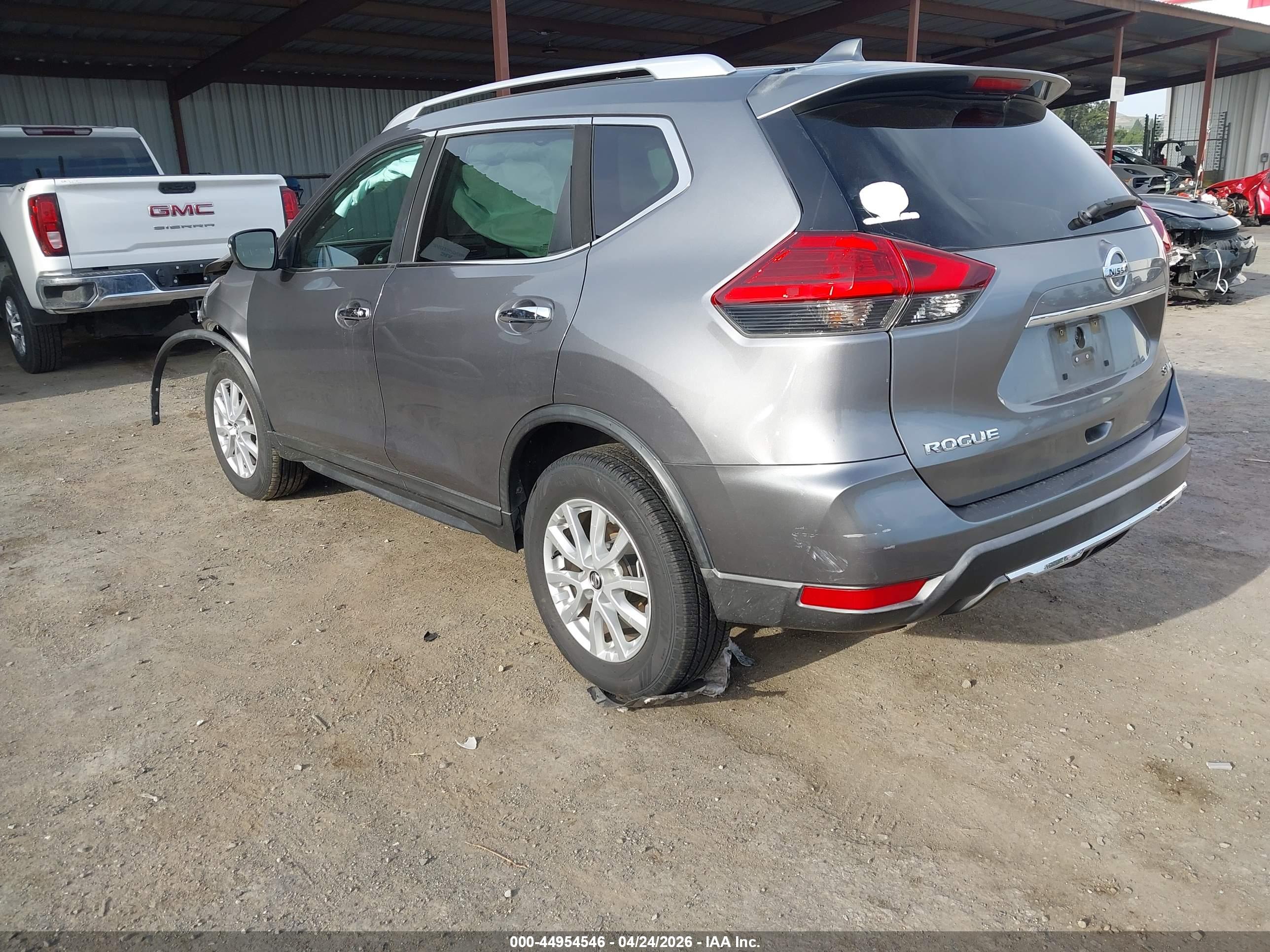 NISSAN ROGUE image 3