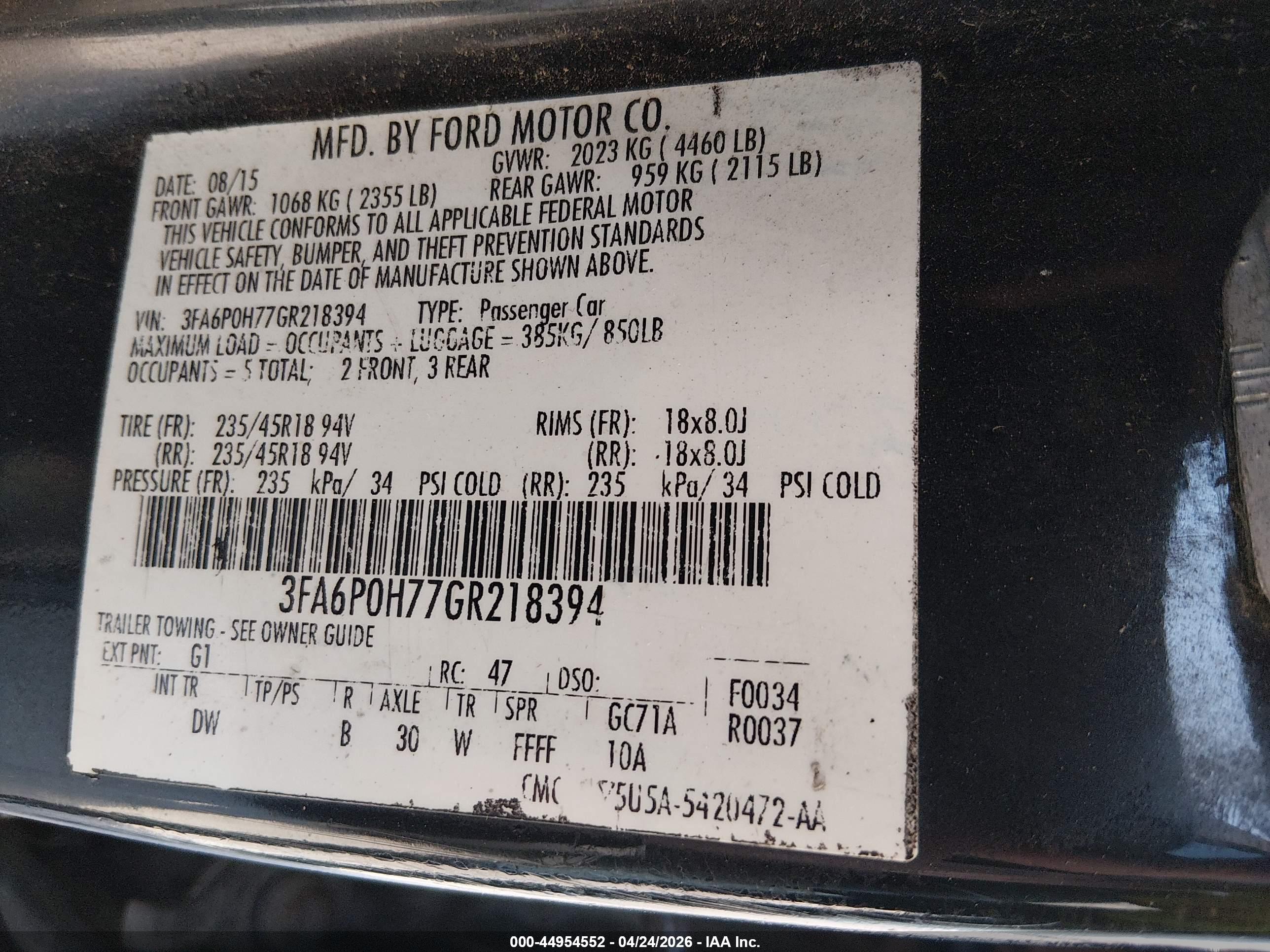 FORD FUSION image 9