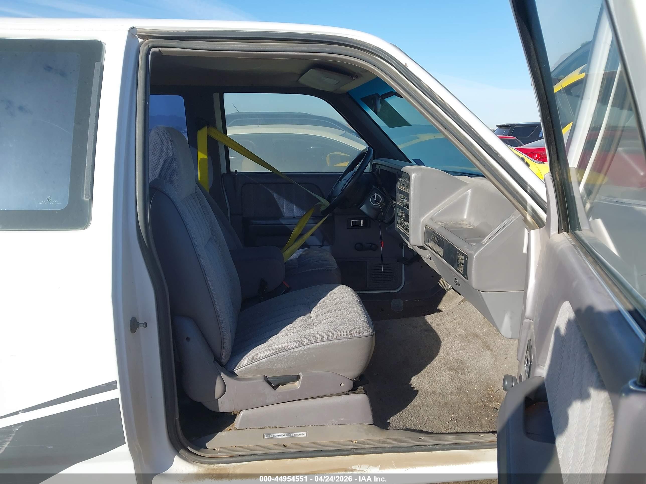 DODGE DAKOTA image 5