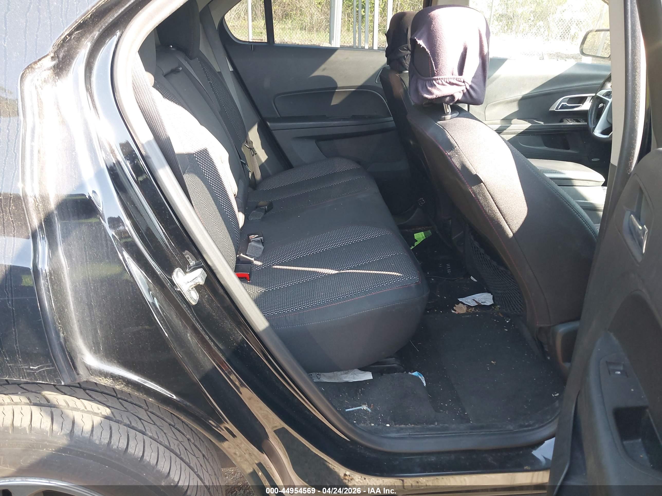 CHEVROLET EQUINOX image 8