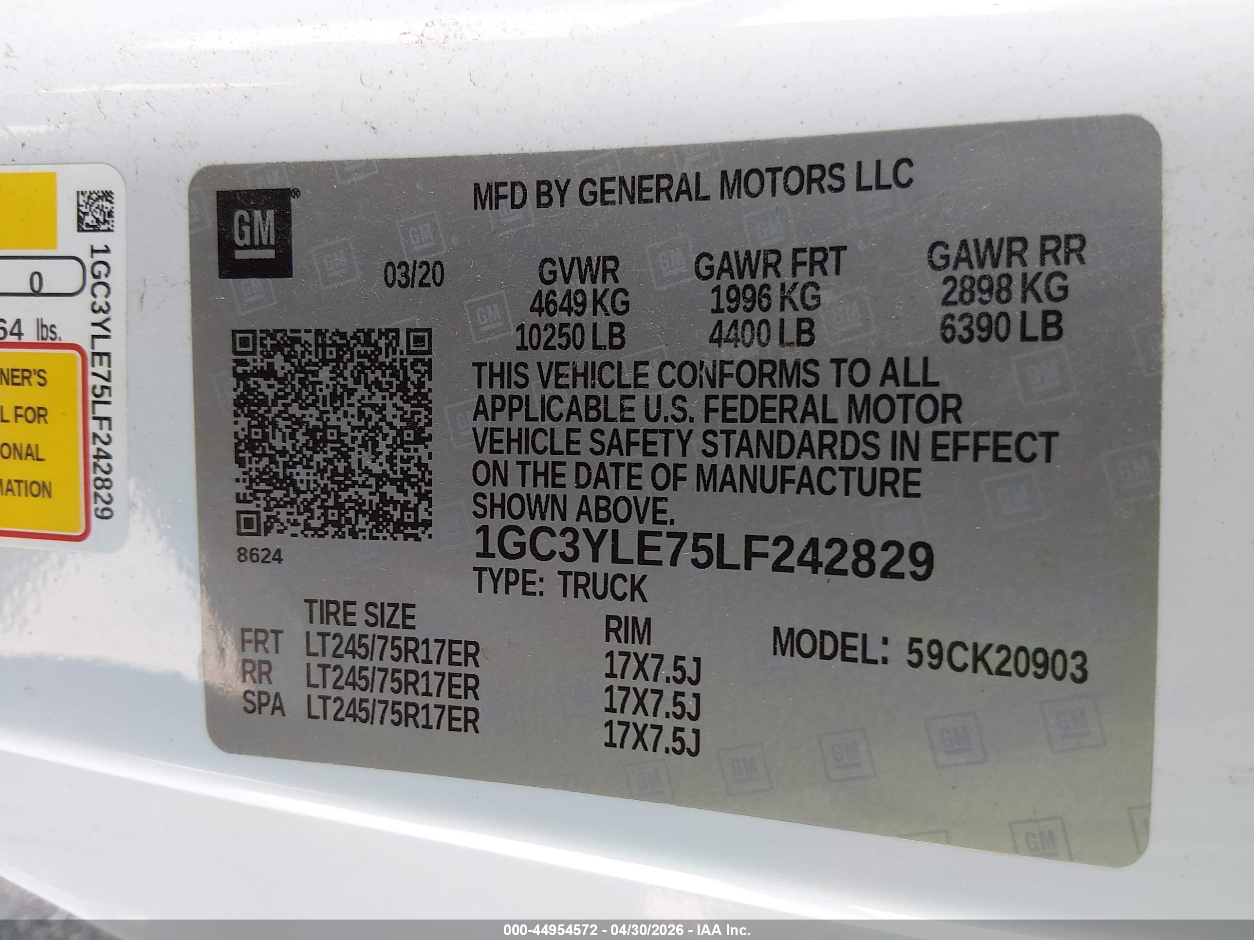 CHEVROLET SILVERADO image 9
