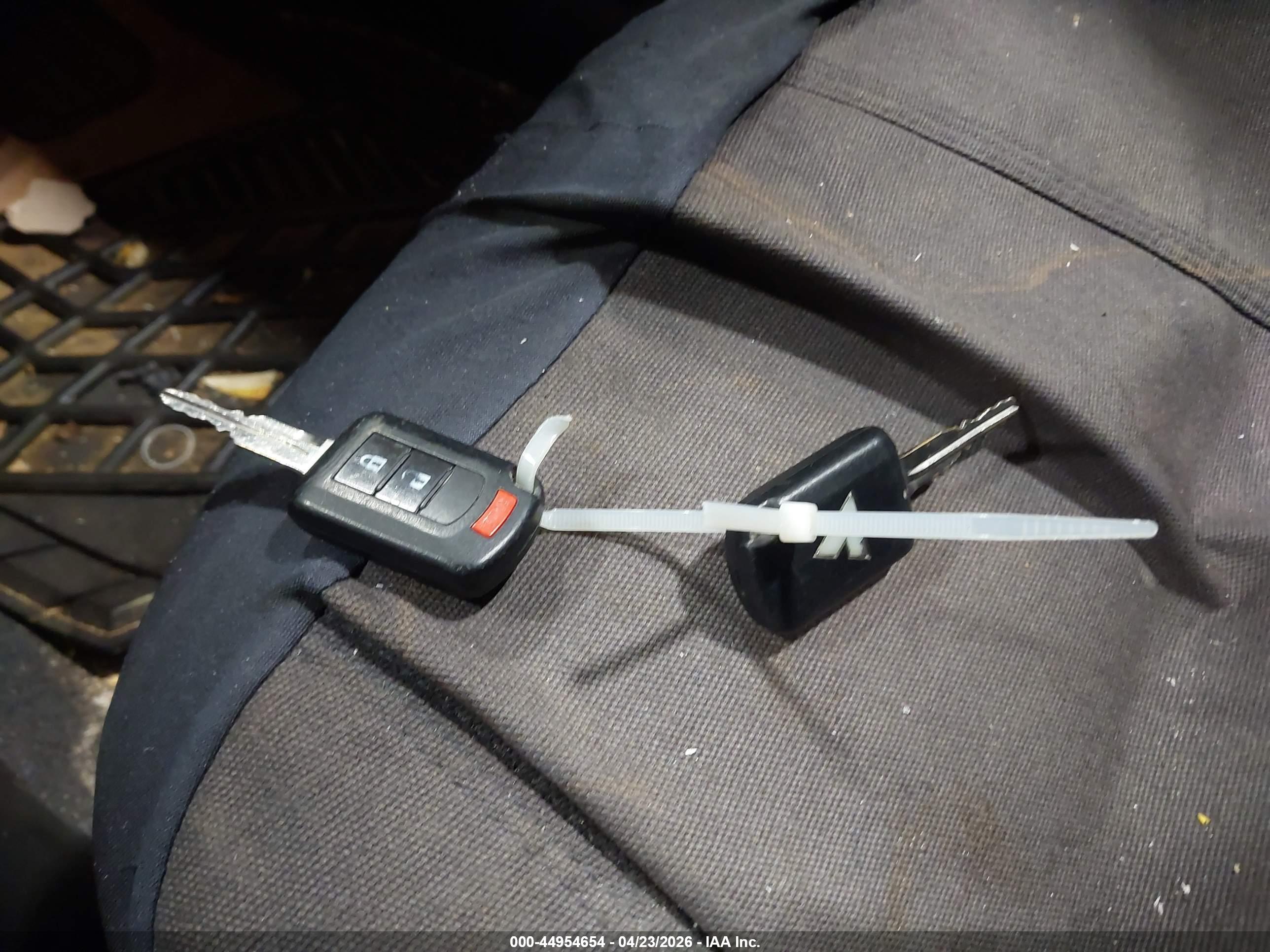 MITSUBISHI MIRAGE image 11