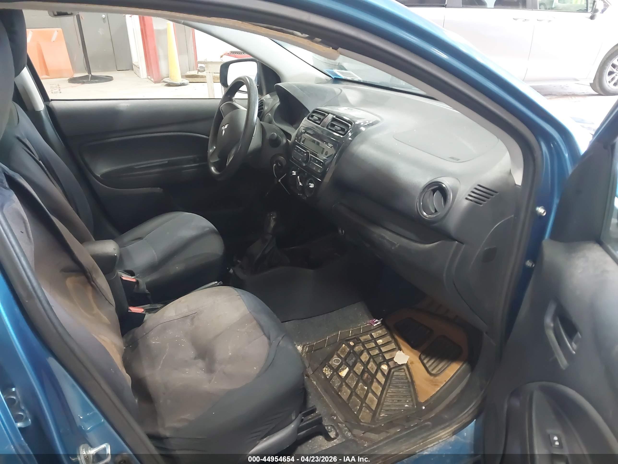 MITSUBISHI MIRAGE image 5