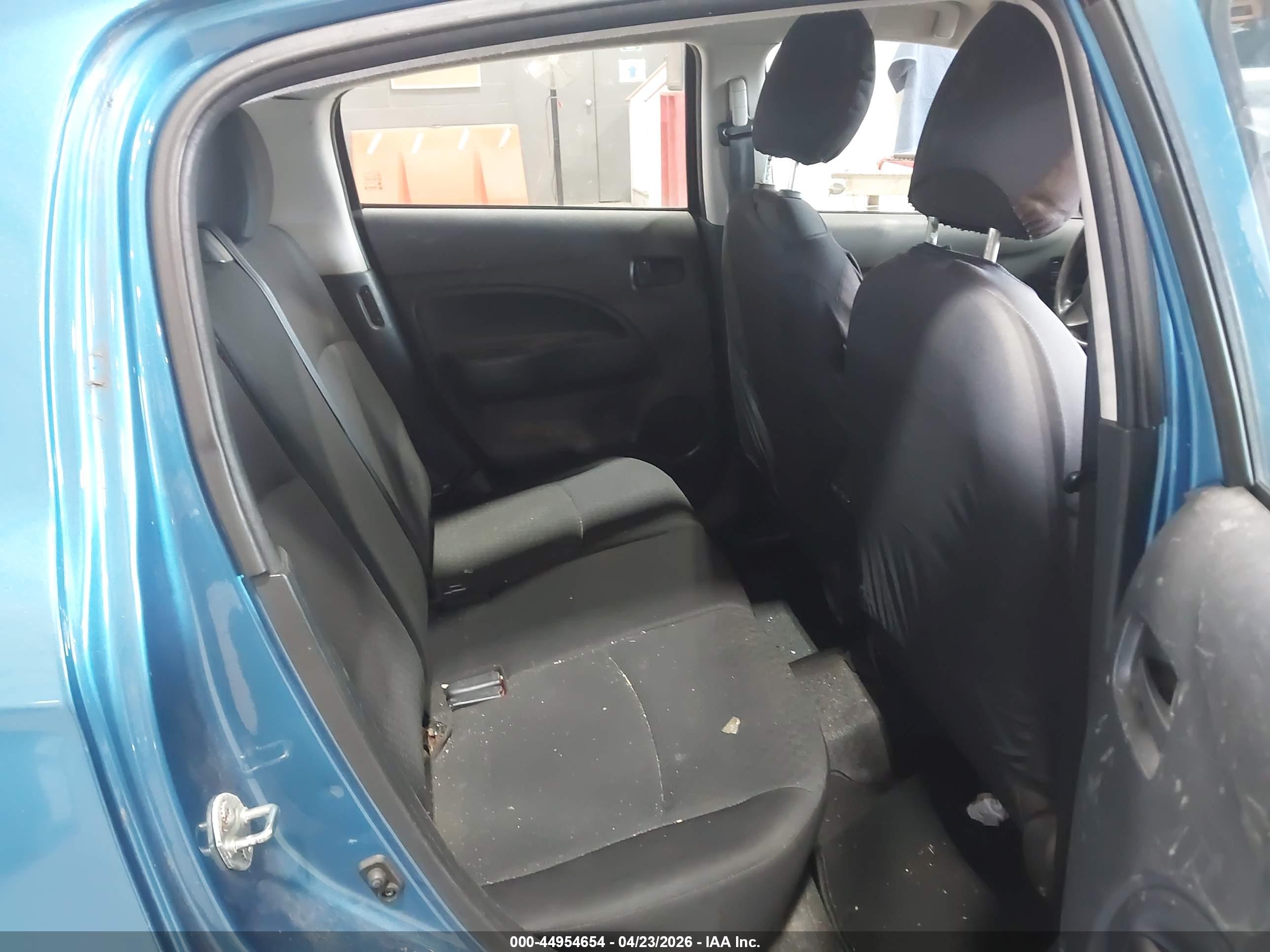 MITSUBISHI MIRAGE image 8