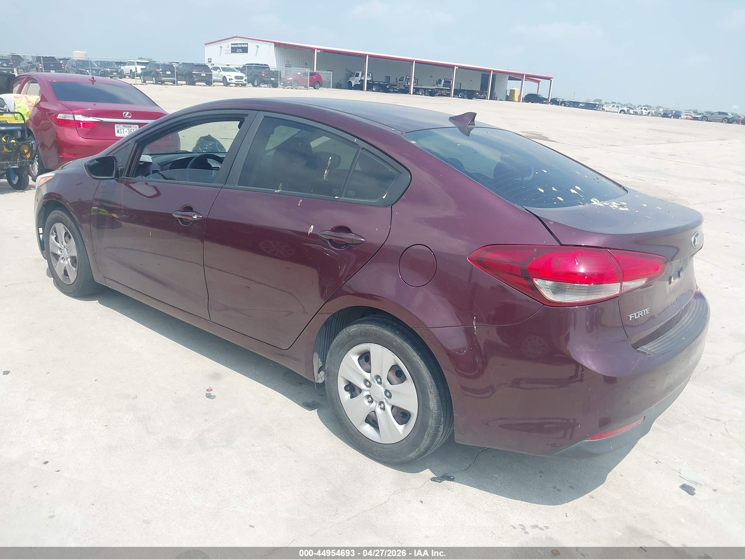KIA FORTE image 3