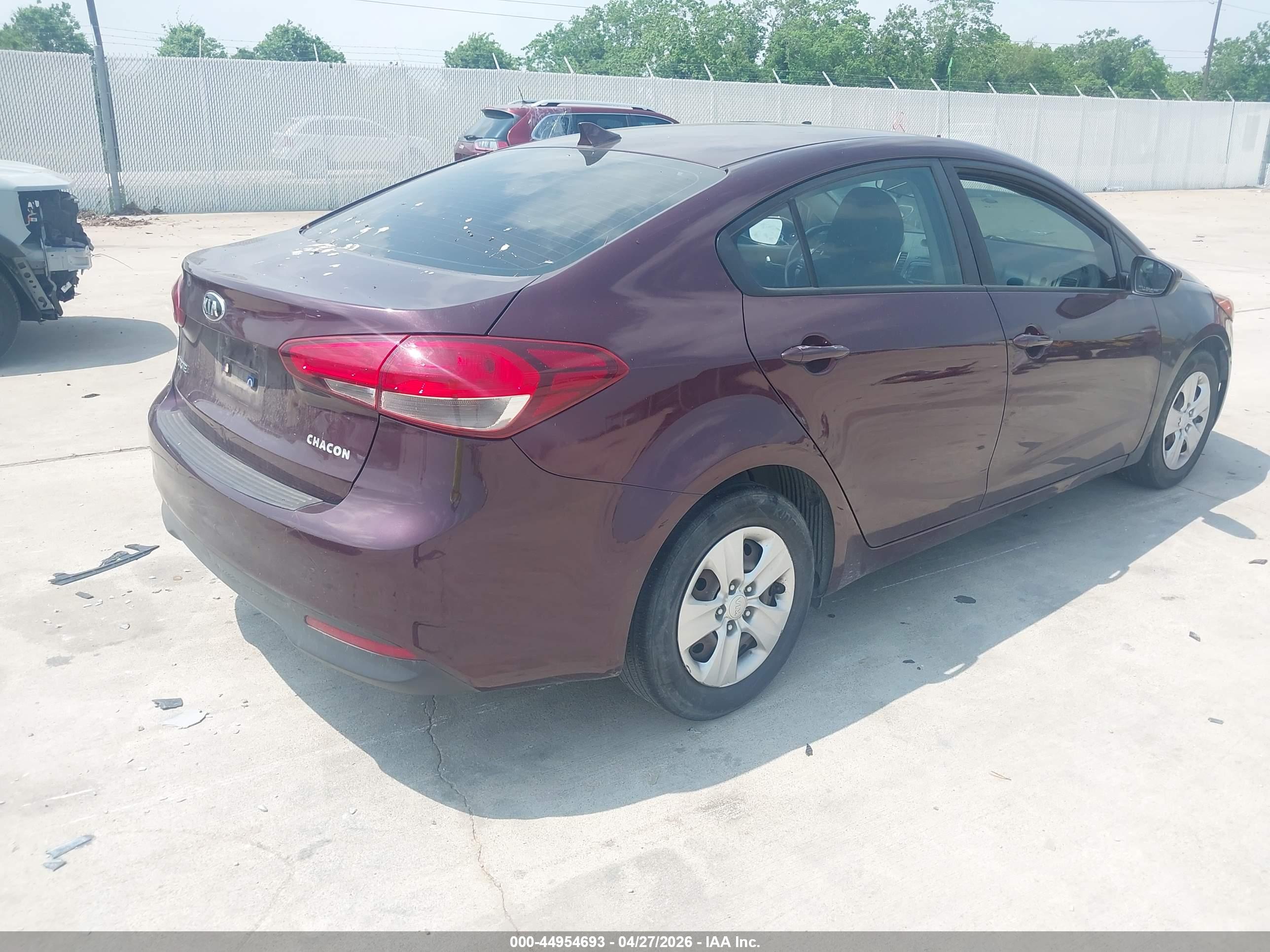 KIA FORTE image 4