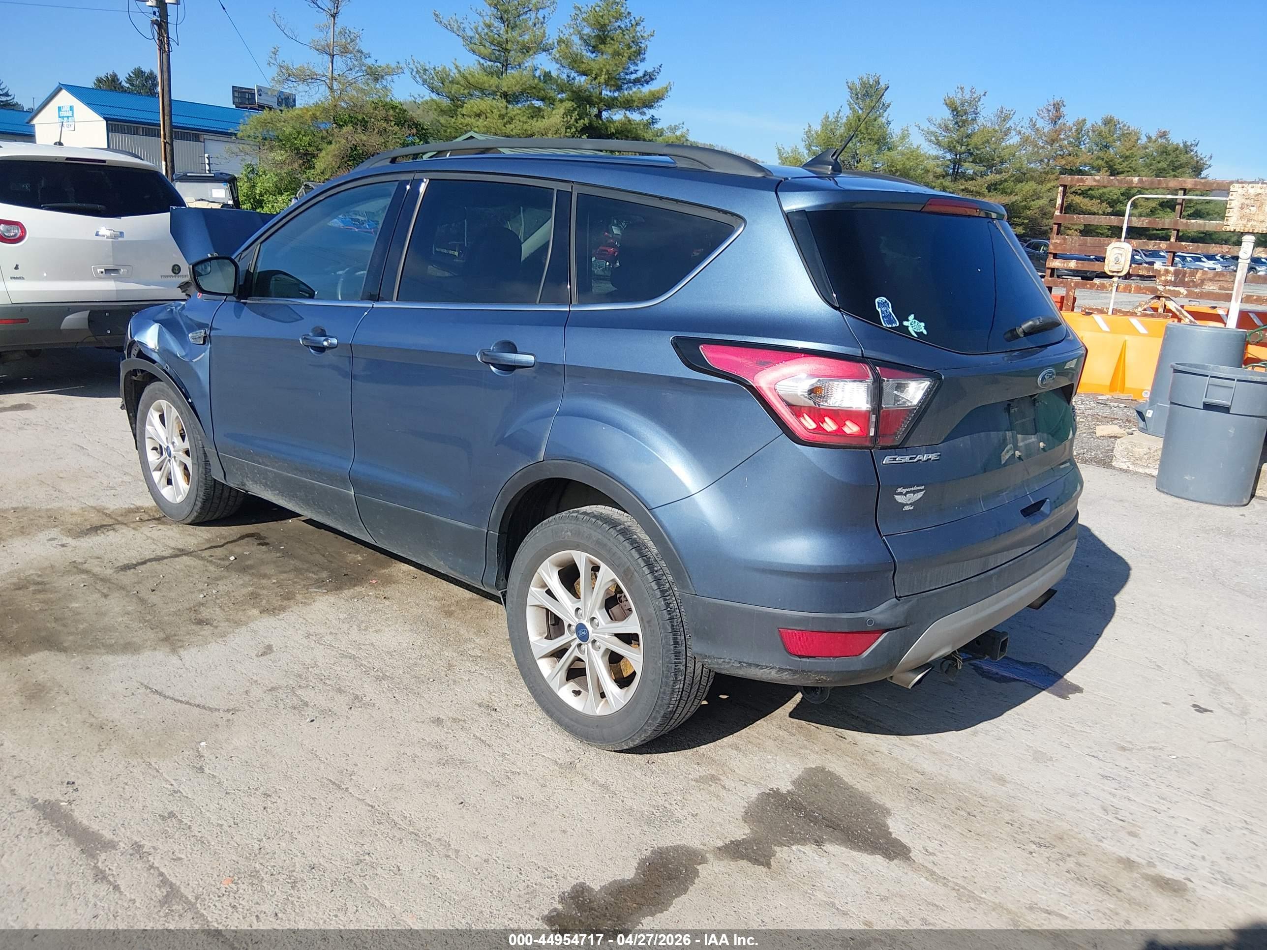 FORD ESCAPE image 3