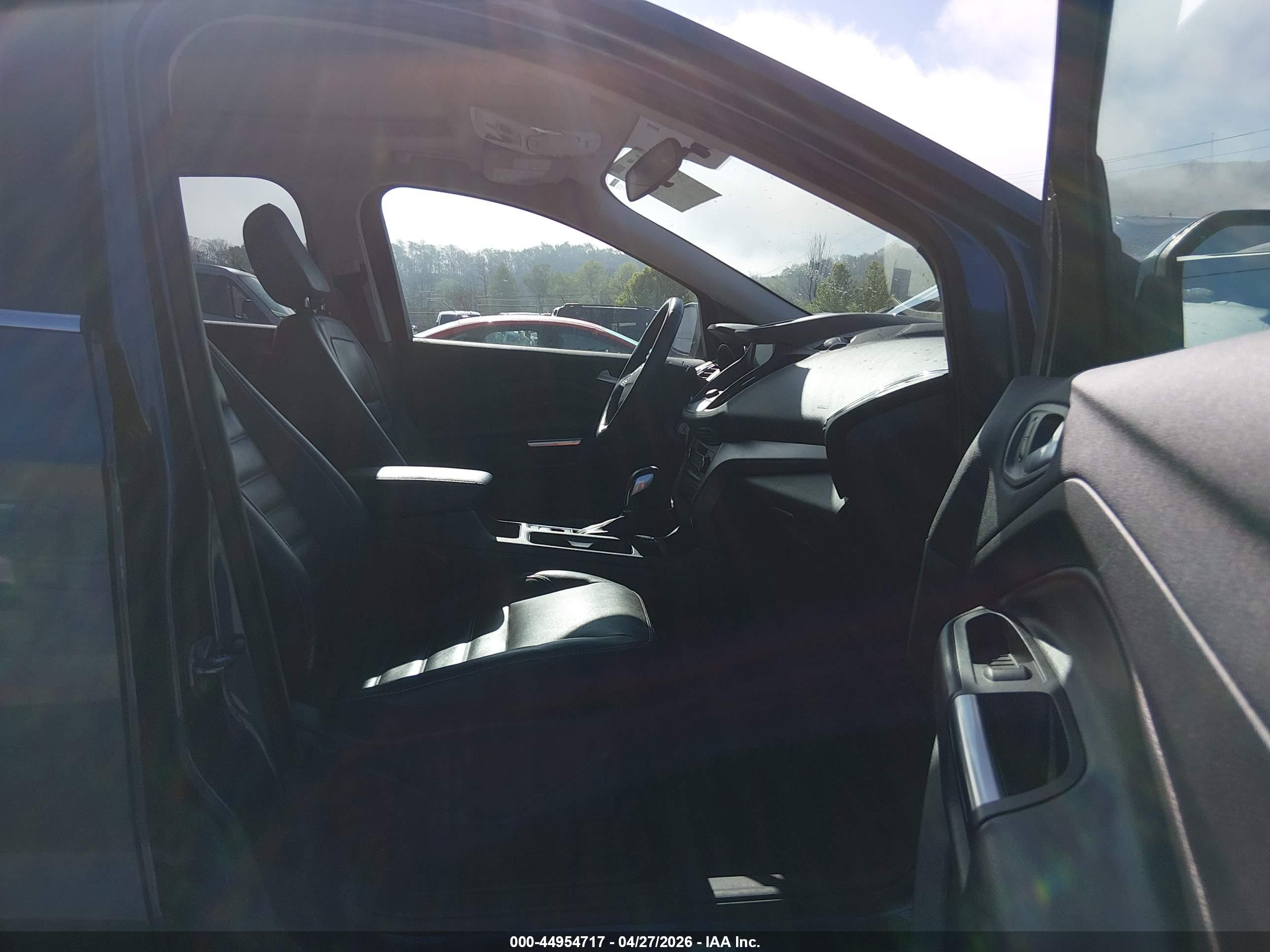 FORD ESCAPE image 5
