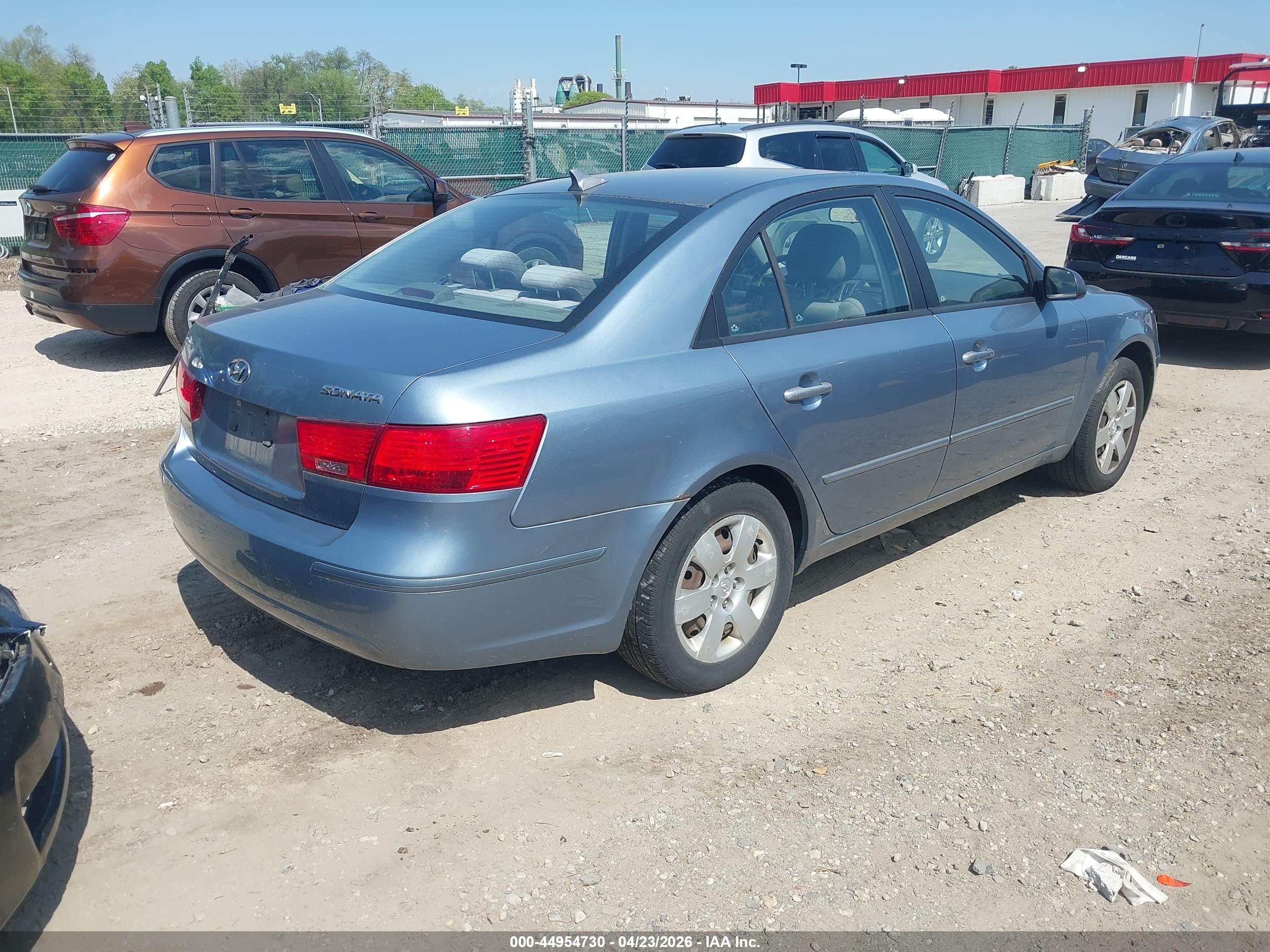 HYUNDAI SONATA image 4