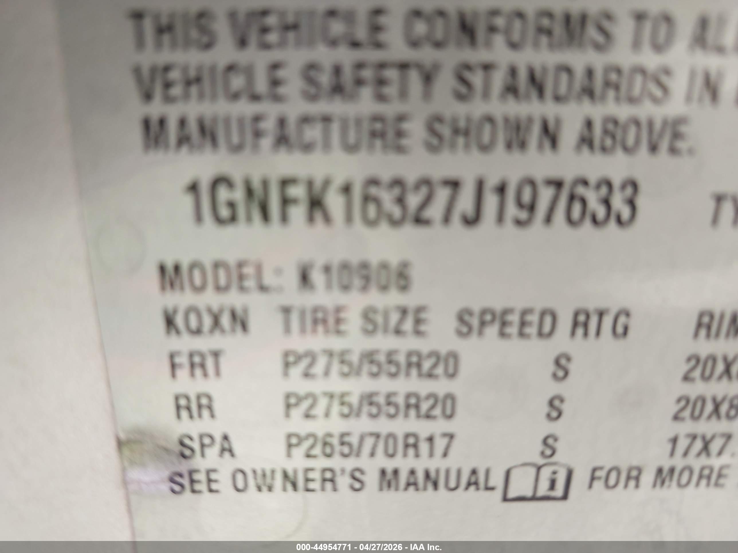 CHEVROLET SUBURBAN image 9