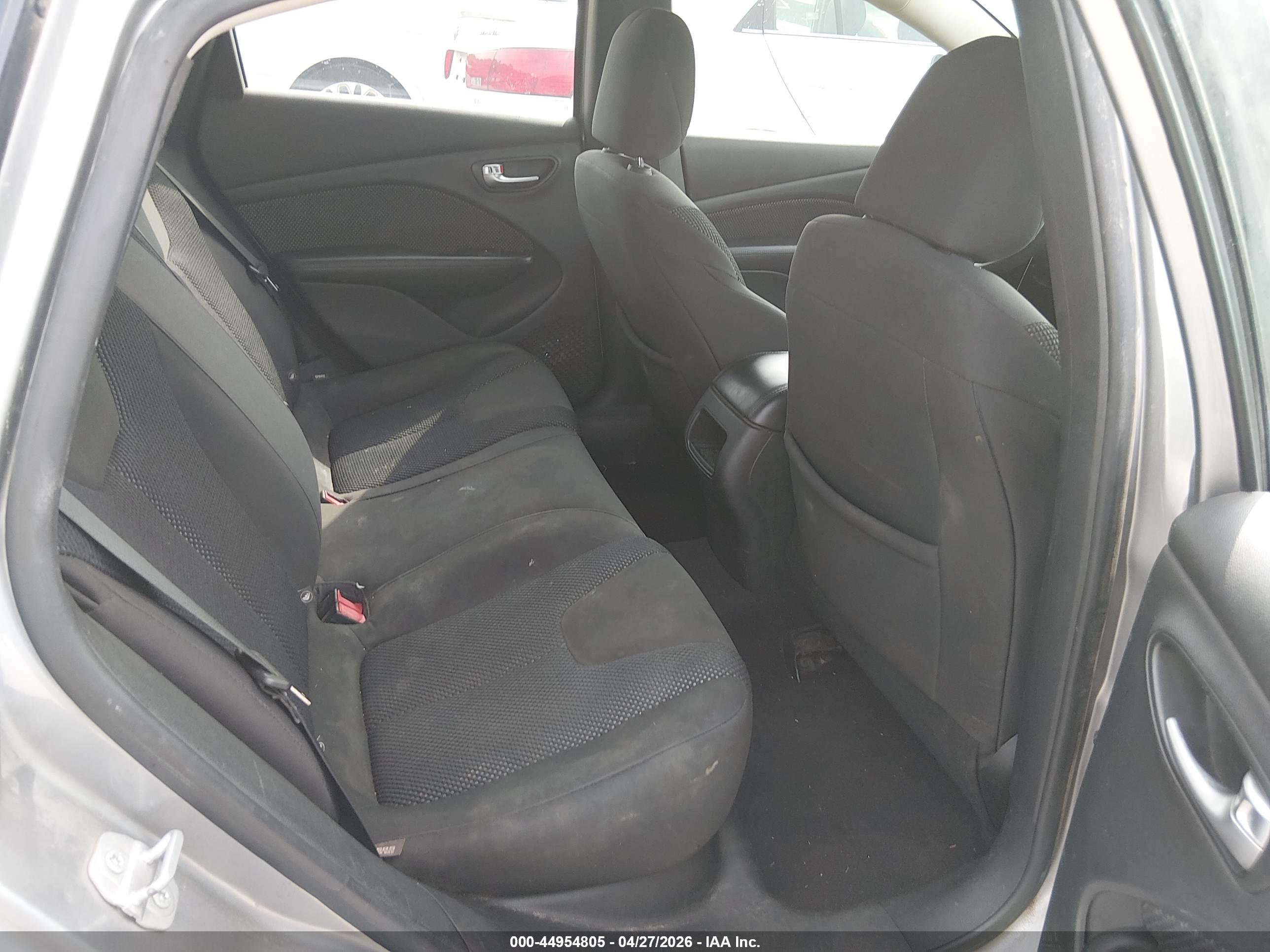 DODGE DART image 8