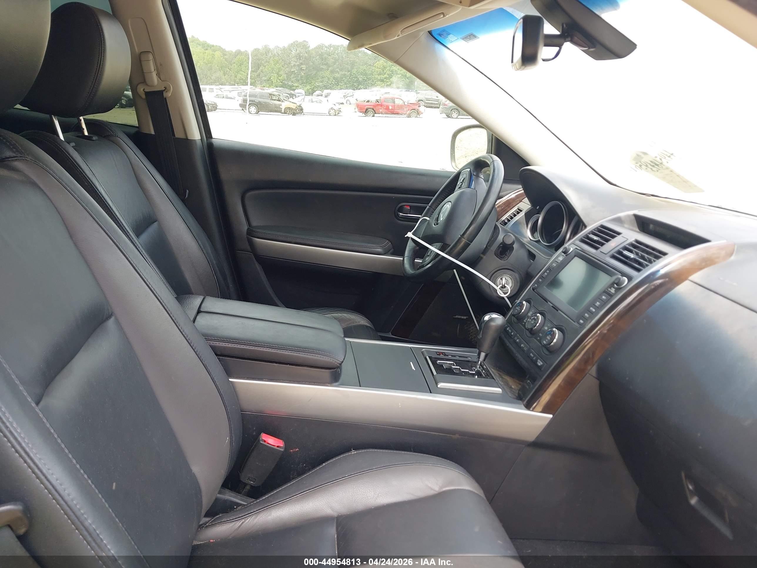 MAZDA CX-9 image 5