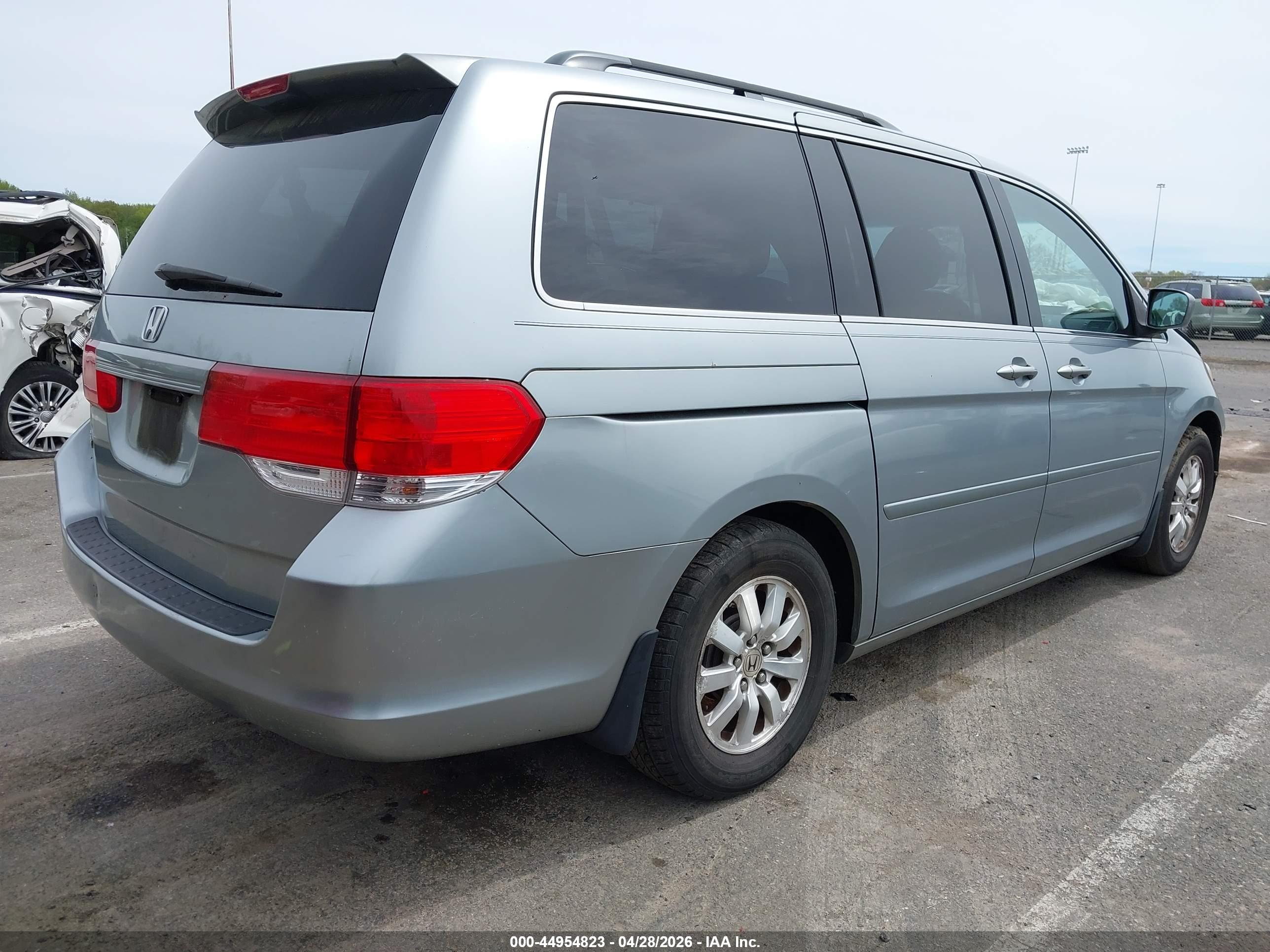 HONDA ODYSSEY image 4