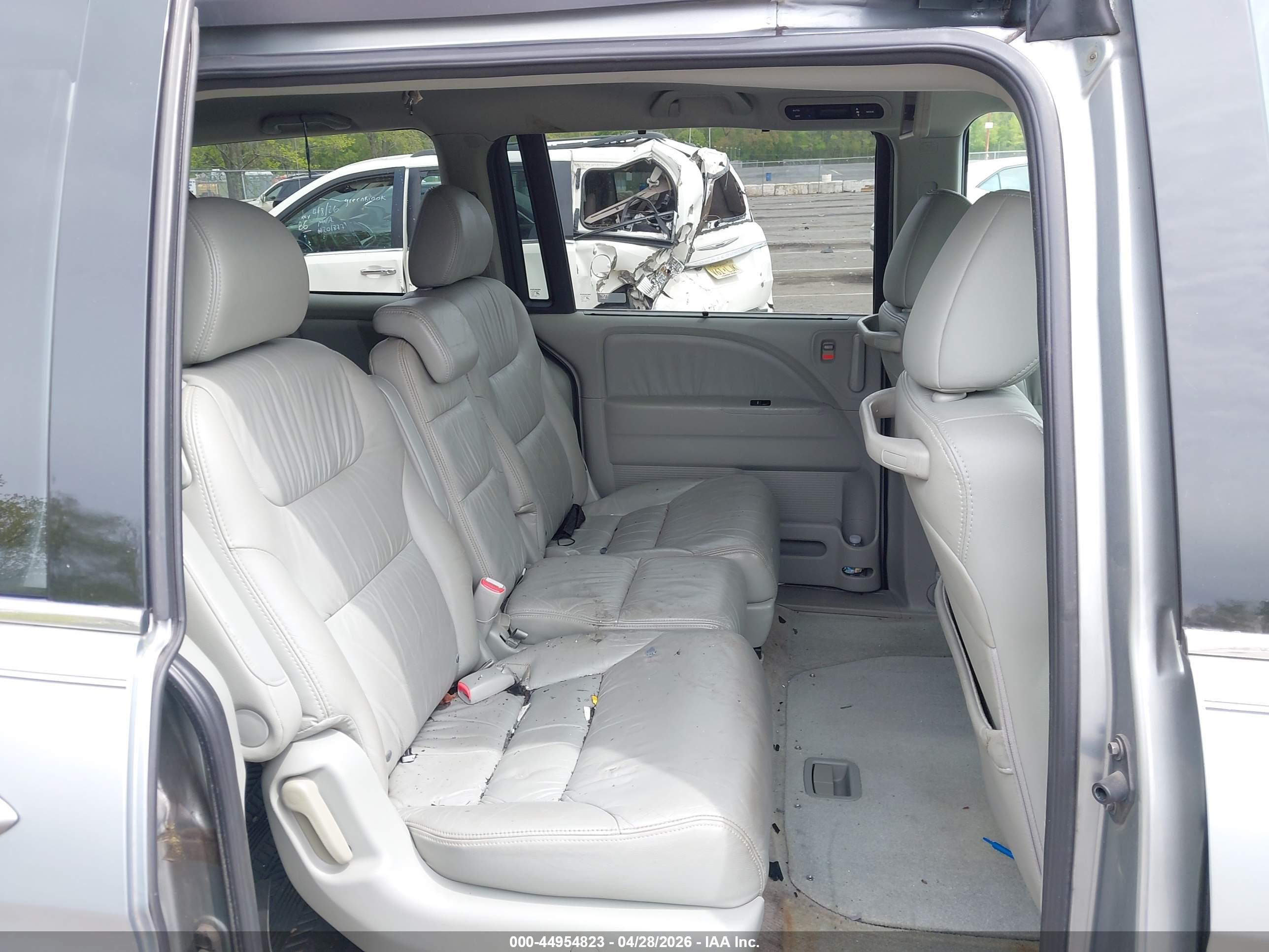 HONDA ODYSSEY image 8