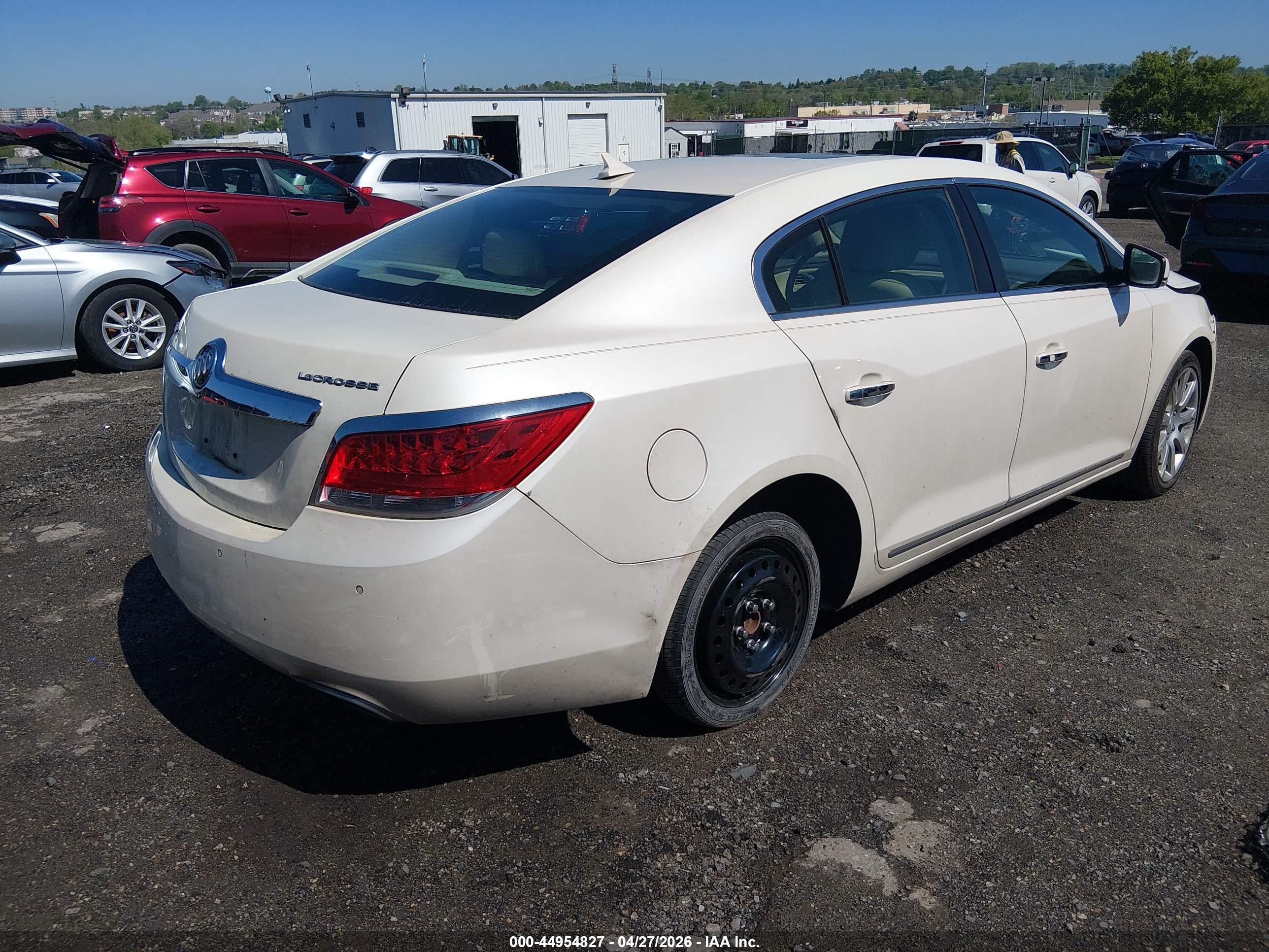 BUICK LACROSSE image 4