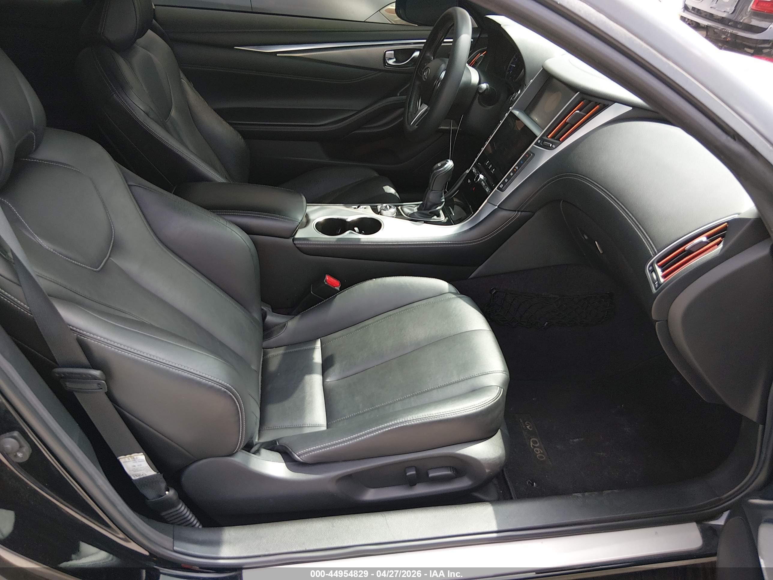 INFINITI Q60 image 5