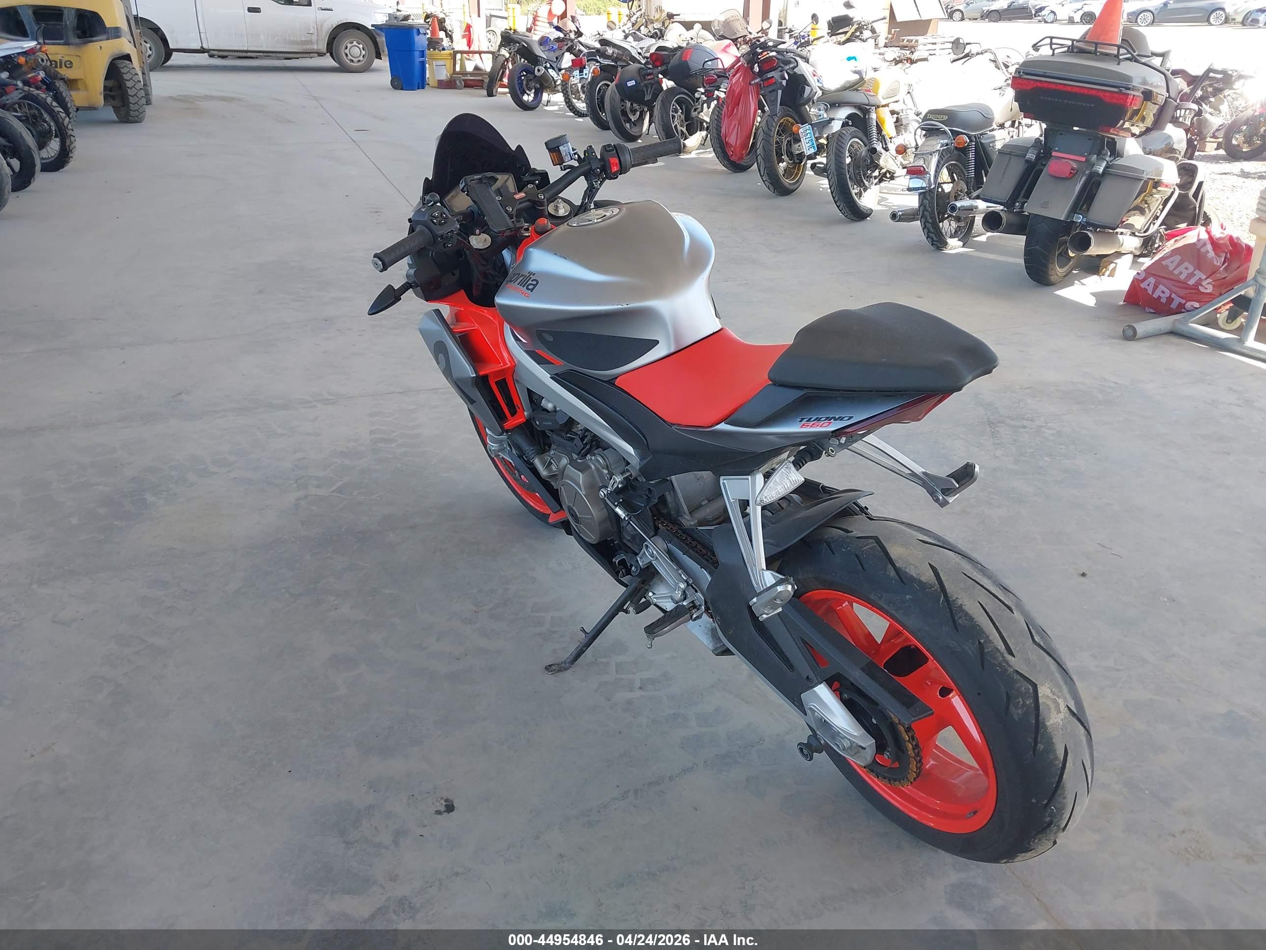 APRILIA TUONO image 3