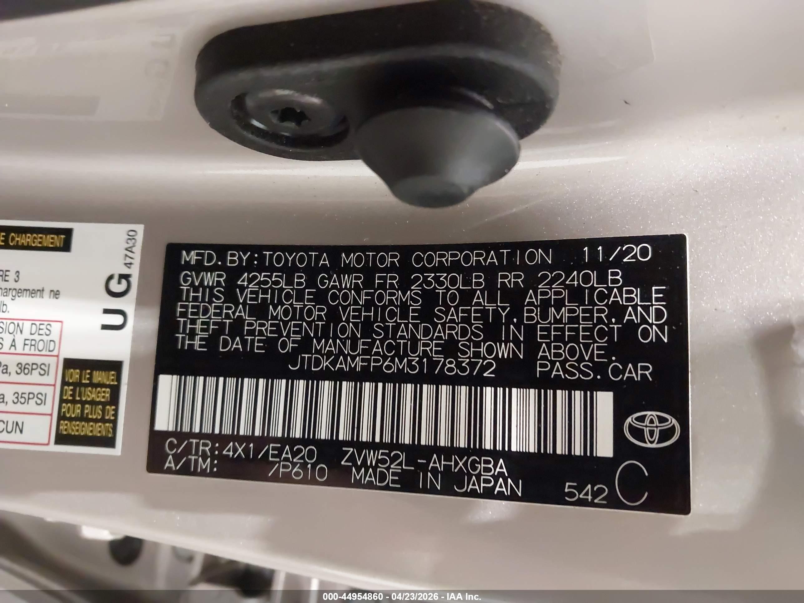 TOYOTA PRIUS image 9
